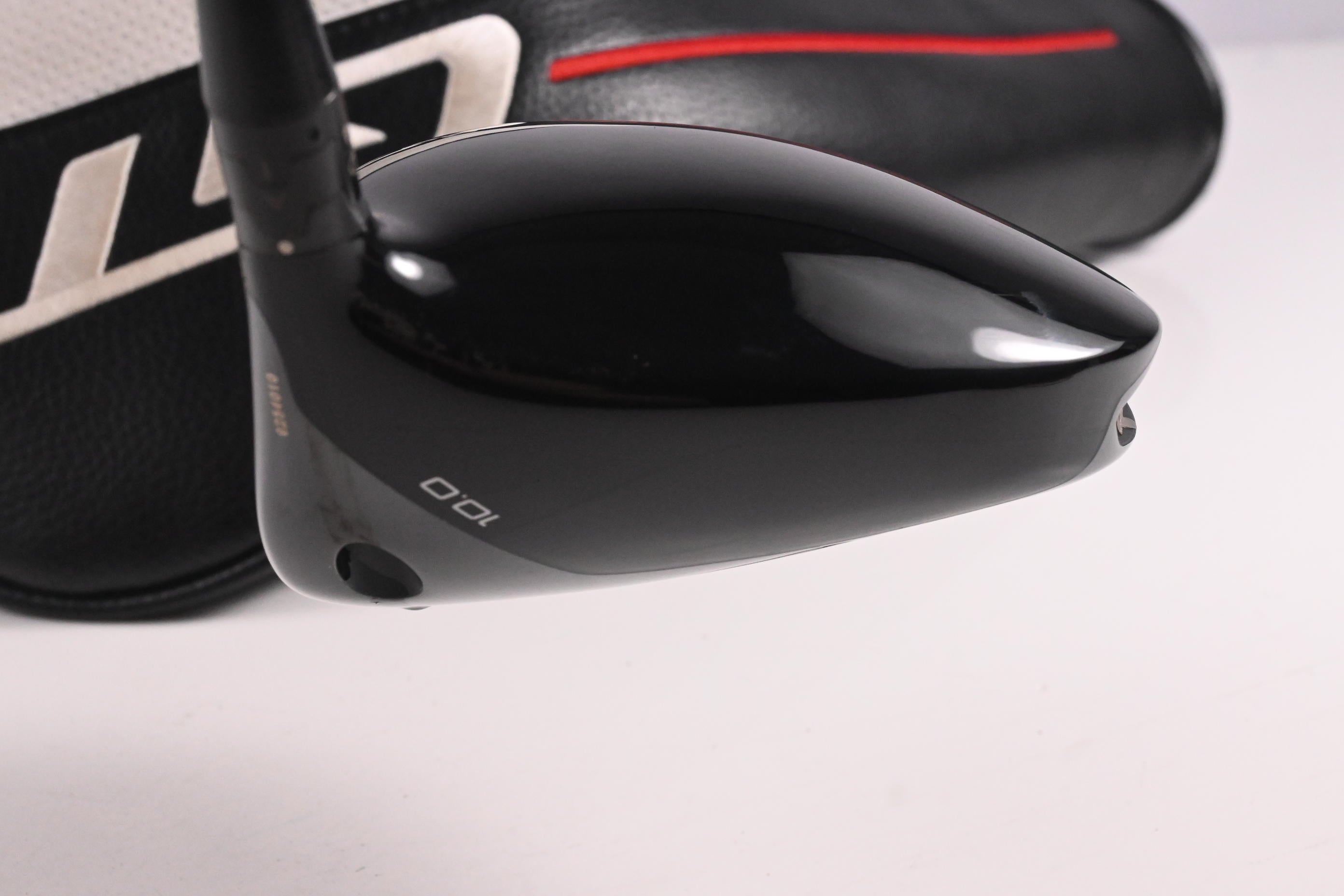 Titleist GT2 Driver / 10 Degree / Stiff Flex HZRDUS Black 60 Shaft