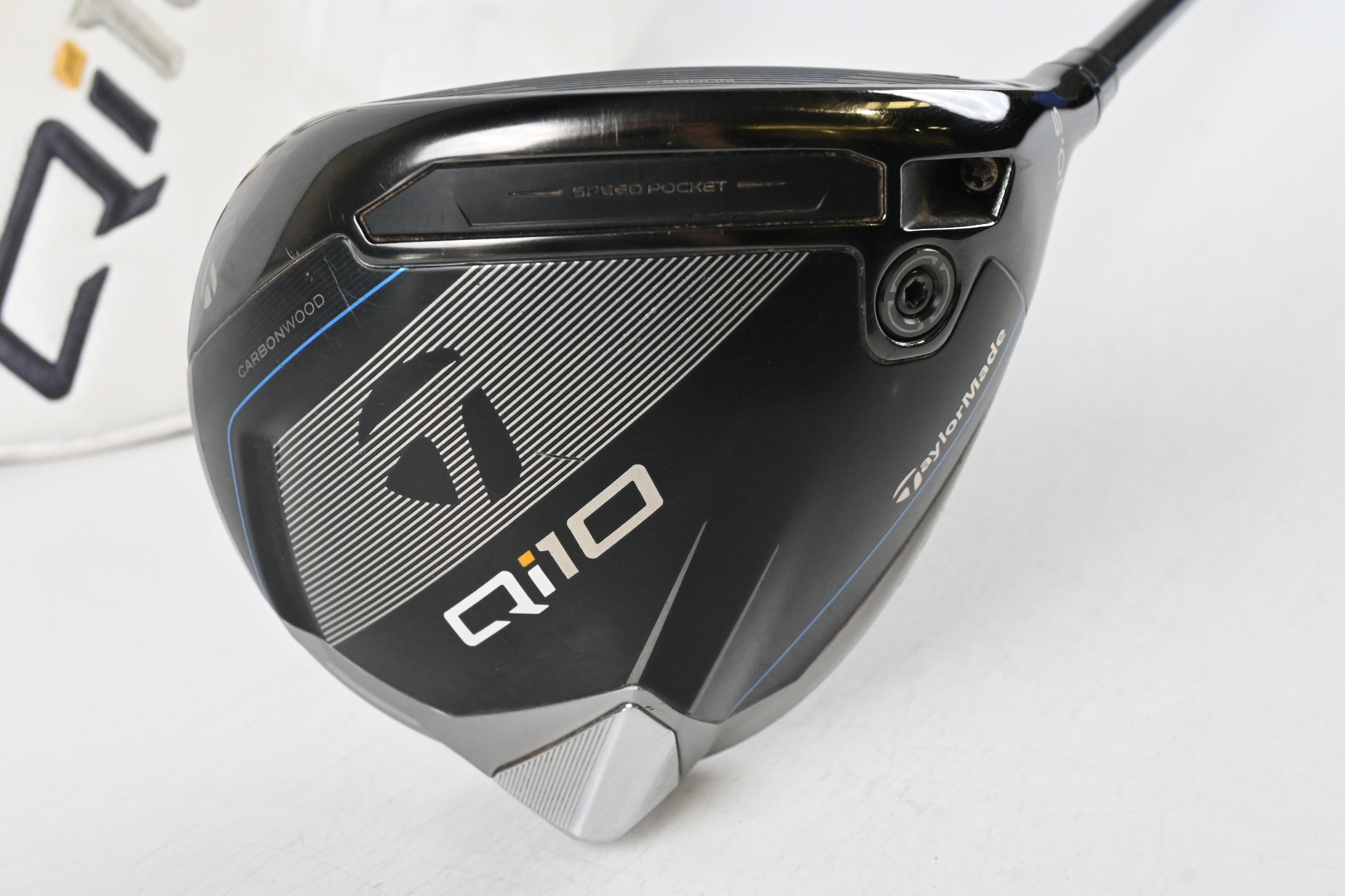 Taylormade Qi10 Driver / 10.5 Degree / Regular Flex Ventus TR Blue 5 Shaft
