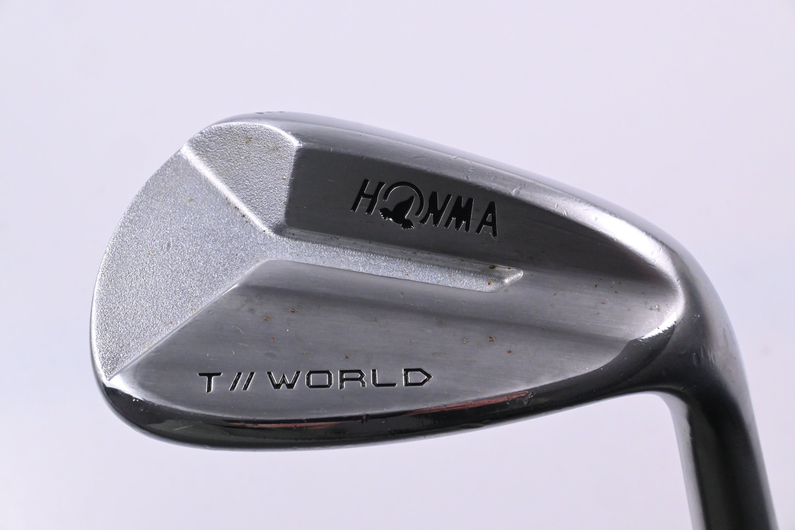Honma TW-W4 Gap Wedge / 52 Degree / Stiff Flex Dynamic Gold S200 Shaft