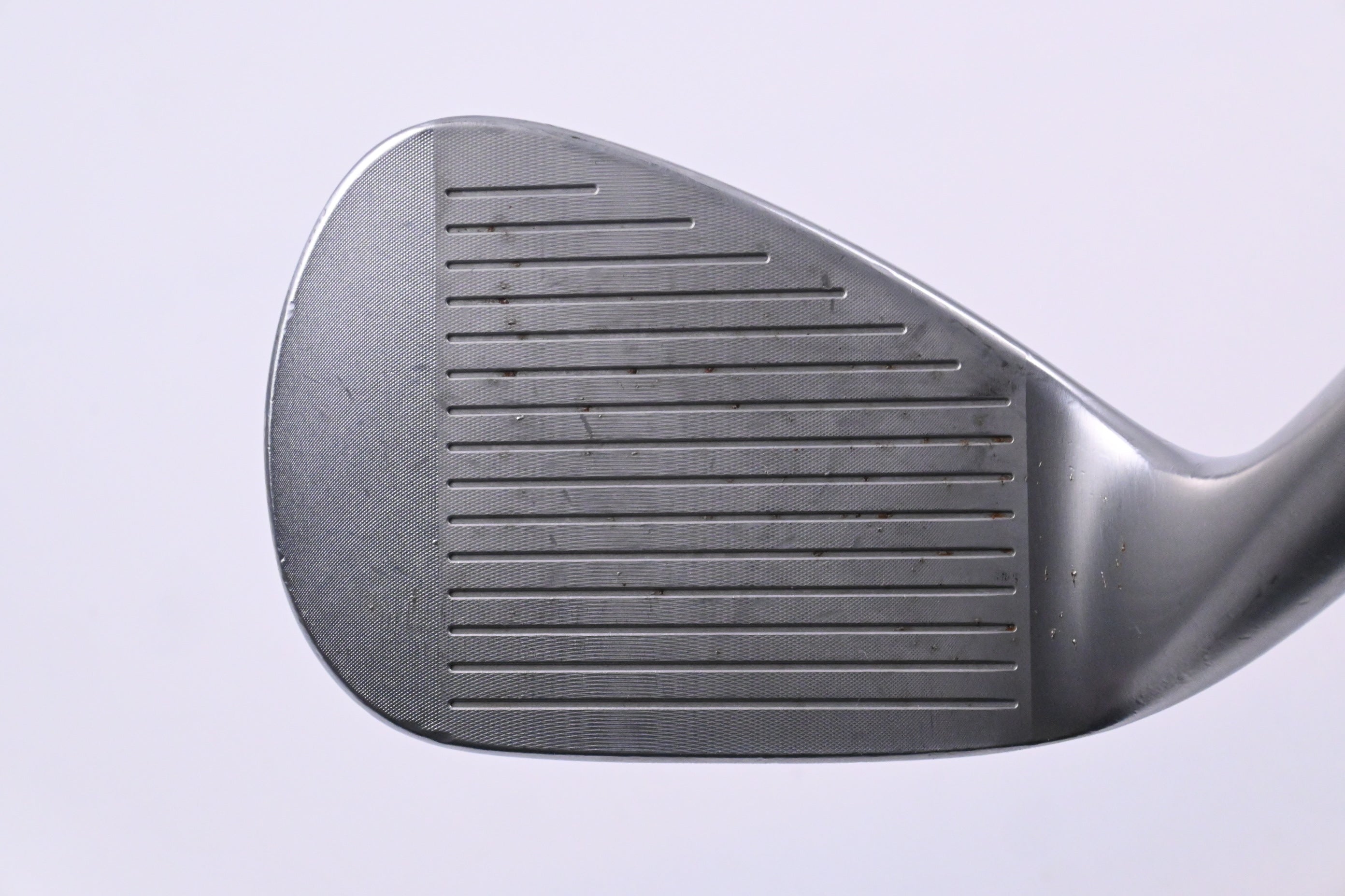 Honma TW-W4 Gap Wedge / 52 Degree / Stiff Flex Dynamic Gold S200 Shaft