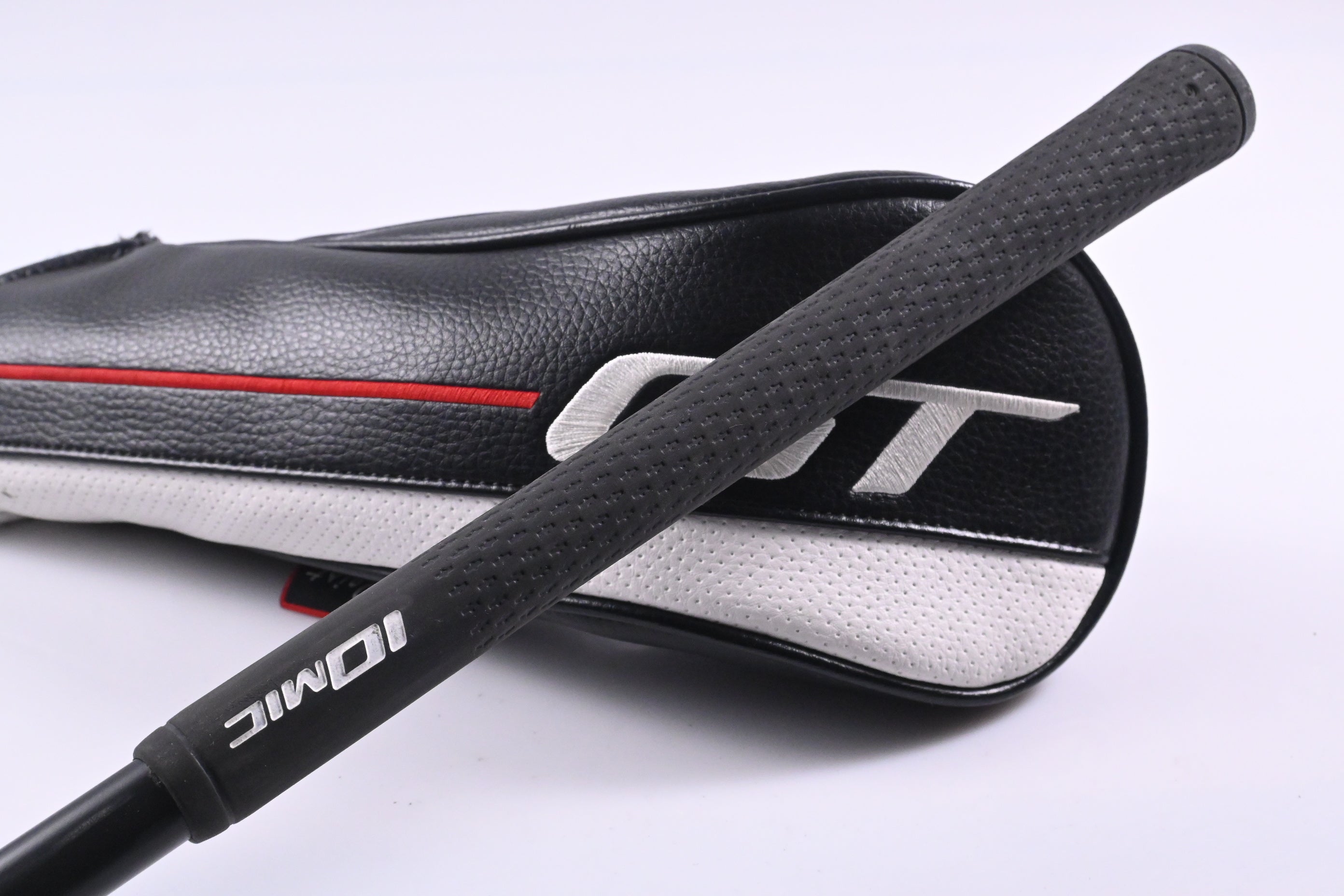 Titleist GT2 #3 Wood / 15 Degree / Stiff Flex Project X HZRDUS Black 70 Shaft