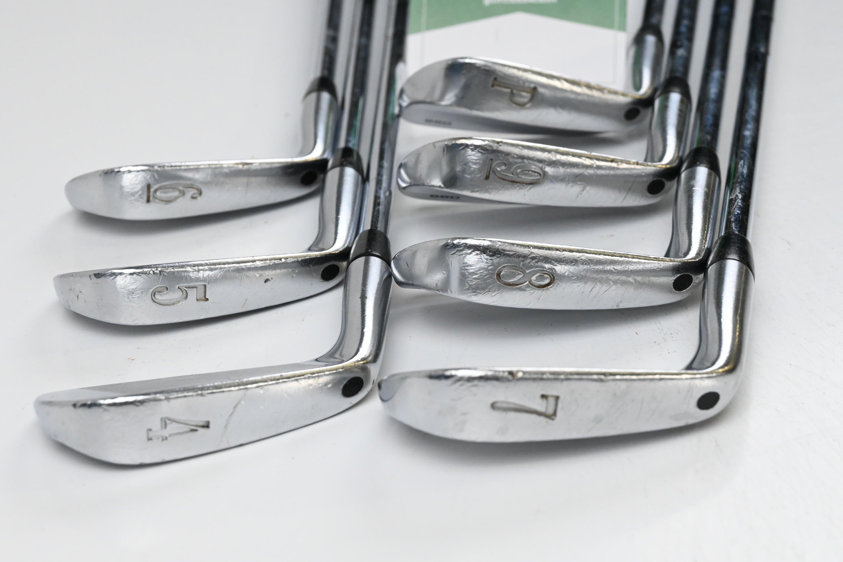 Titleist 660 Forged Irons / 4-PW / Stiff Flex Dynamic Gold S300 Shafts