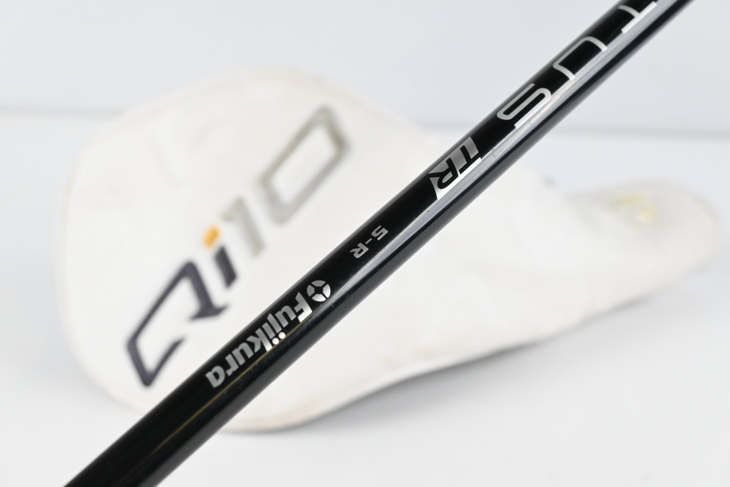 Taylormade Qi10 Driver / 10.5 Degree / Regular Flex Ventus TR Blue 5 Shaft