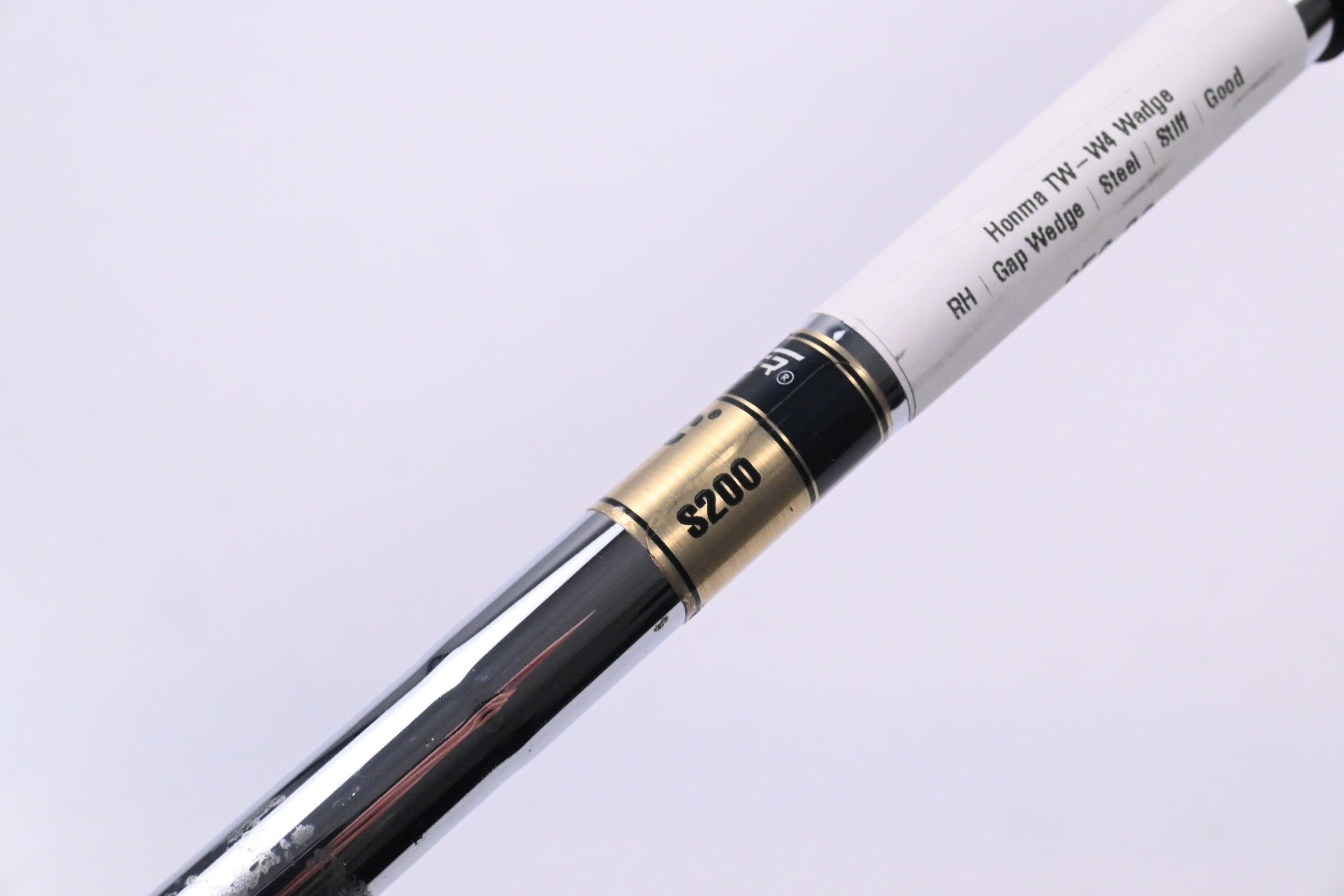Honma TW-W4 Gap Wedge / 52 Degree / Stiff Flex Dynamic Gold S200 Shaft