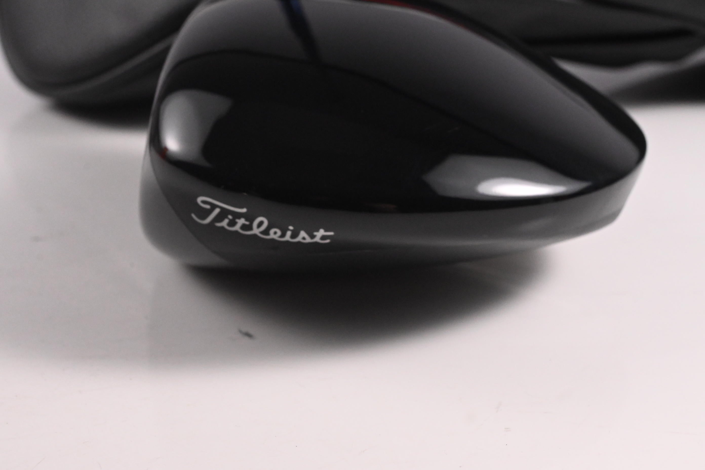 Left Hand Titleist GT2 Driver / 10 Degree / TX-Flex Diamana TB 60 Shaft