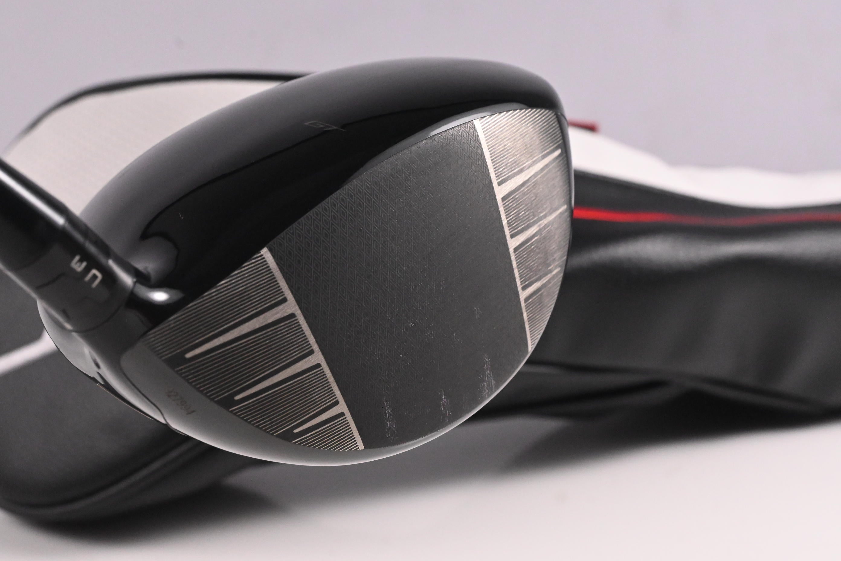 Left Hand Titleist GT2 Driver / 10 Degree / TX-Flex Diamana TB 60 Shaft