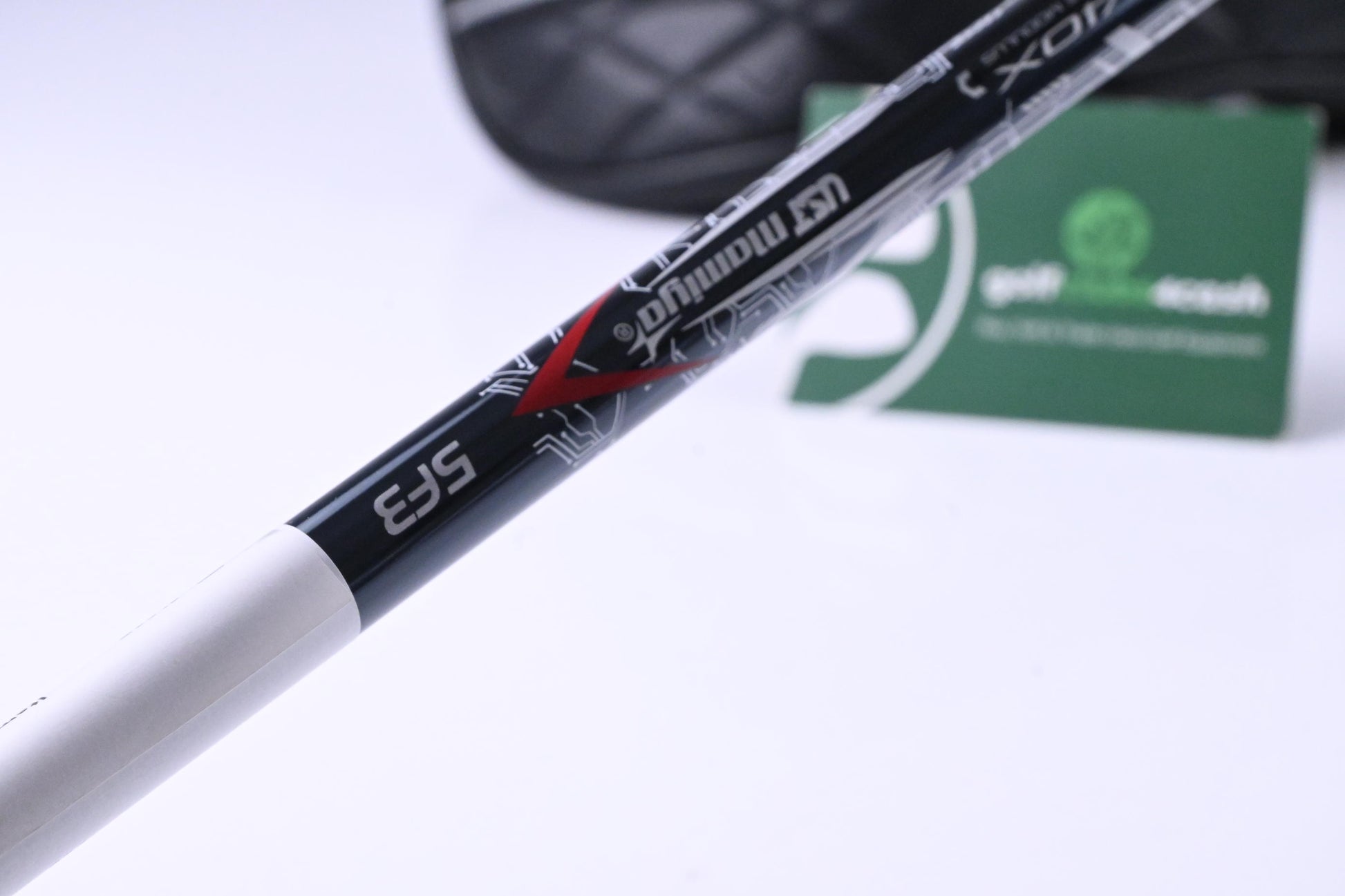 Wilson DYNAPWR 2025 Max Driver / 10.5 Degree / Regular Flex UST Lin-Q M40X Red 5