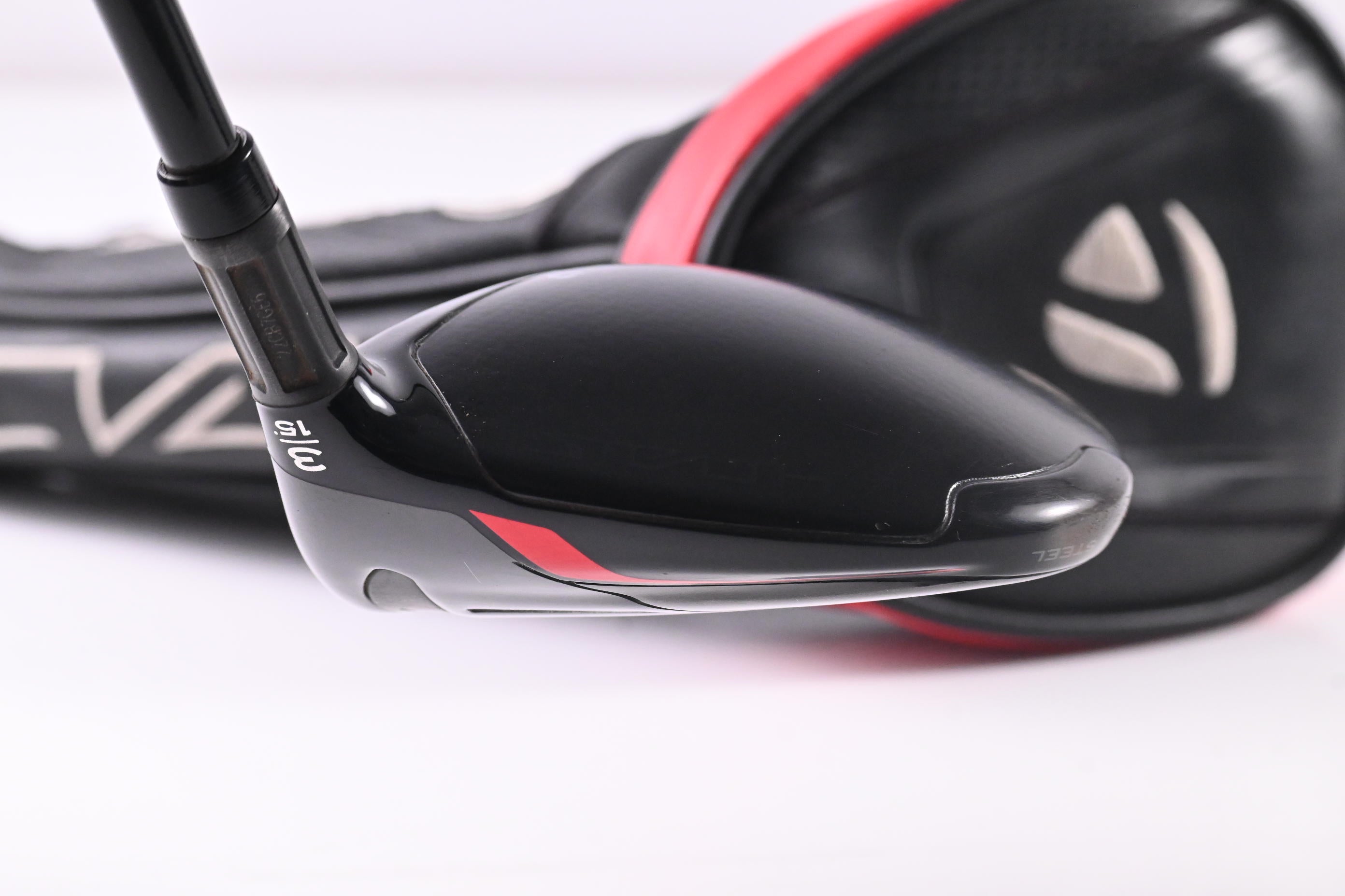 Taylormade Stealth #3 Wood / 15 Degree / Regular Flex HZRDUS Smoke RDX Red 65