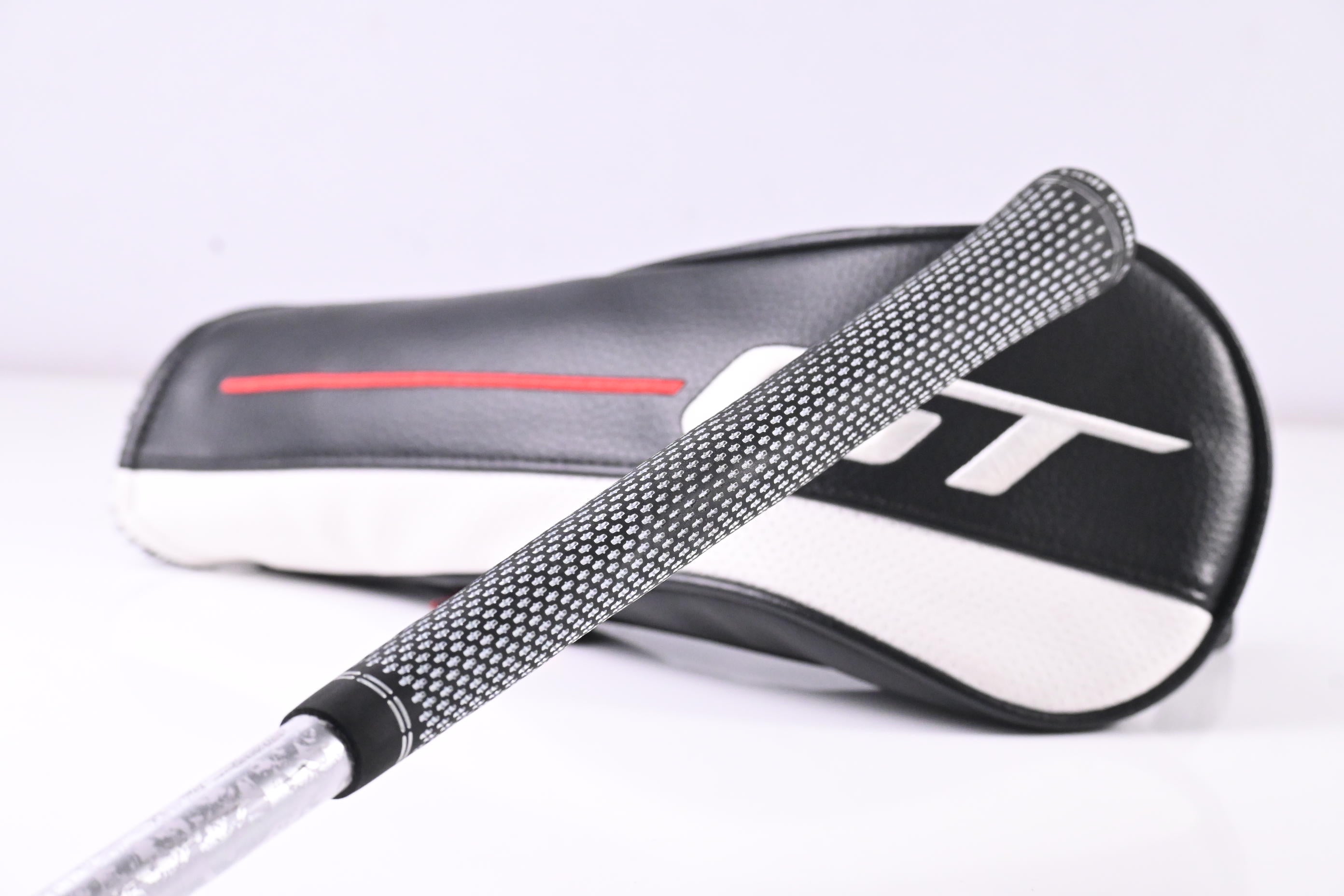 Titleist GT2 #3 Wood / 16.5 Degree / Regular Flex Project X Denali Red 60 Shaft