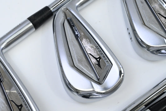 Mizuno JPX 921 Forged/921 Tour Combo Irons / 4-PW / Stiff Flex Dynamic Gold 120