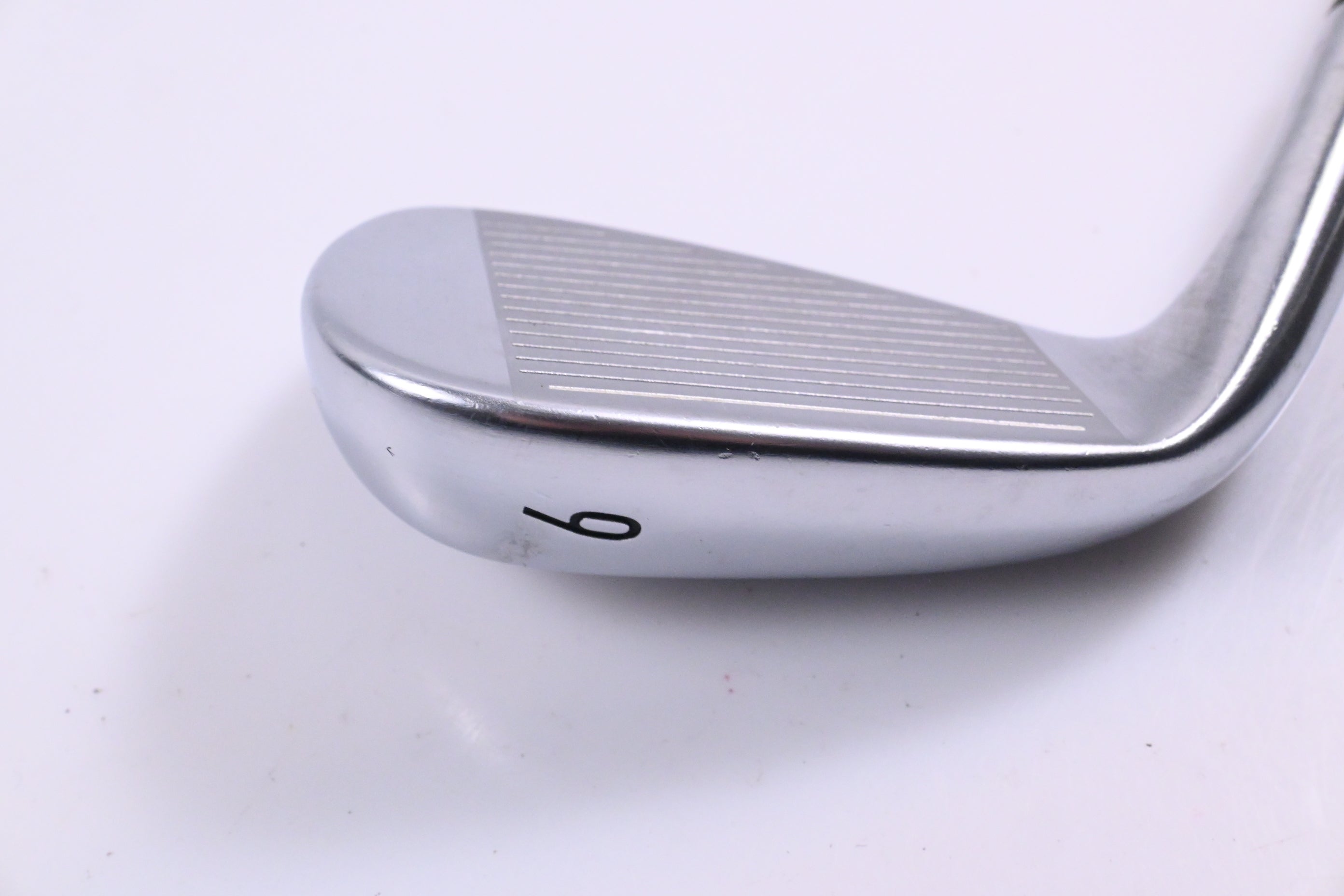 Taylormade Qi #9 Iron / Regular Flex Fujikura Speeder NX TCS 50 Shaft