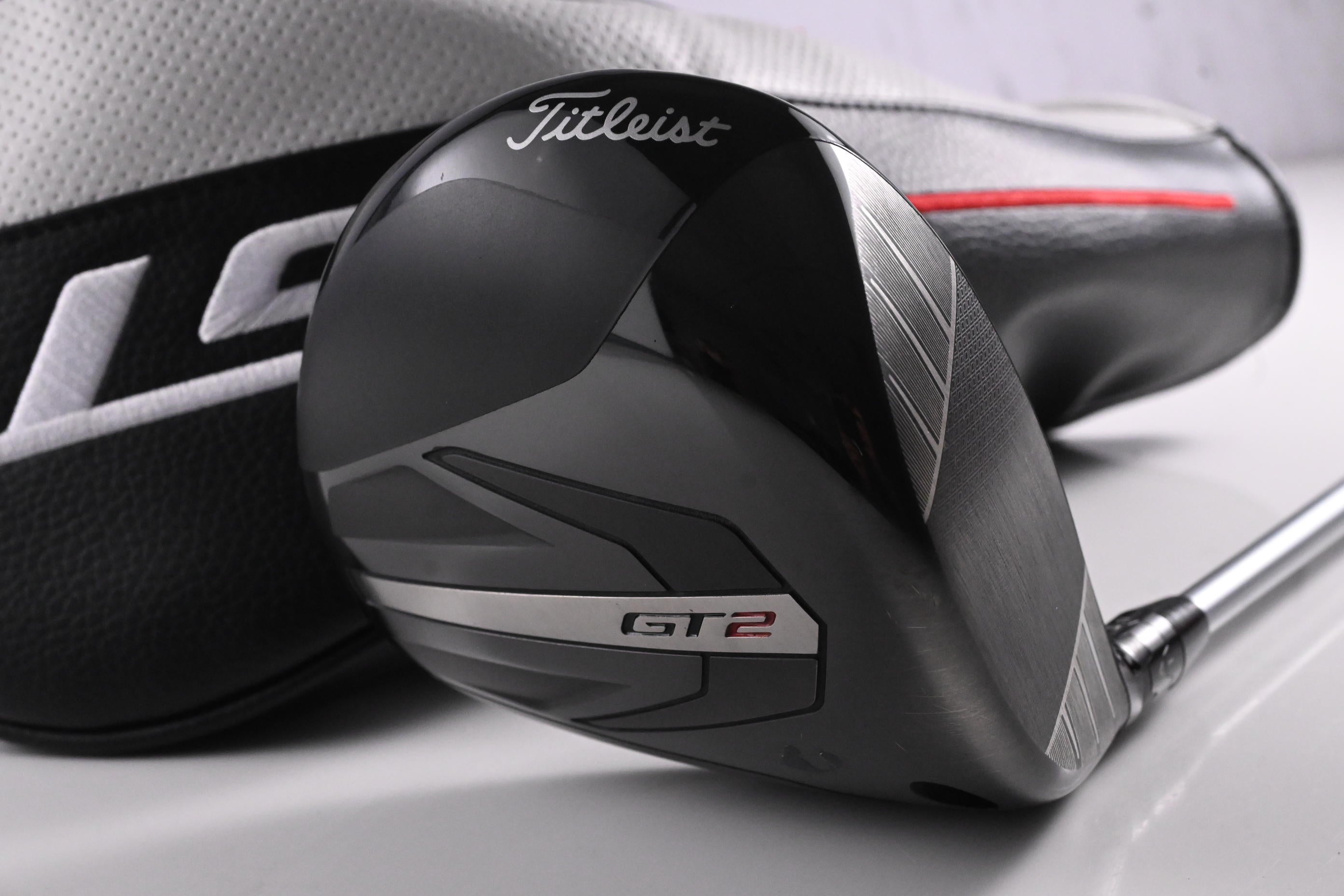 Titleist GT2 Driver / 11 Degree / Regular Flex Speeder 40 Shaft