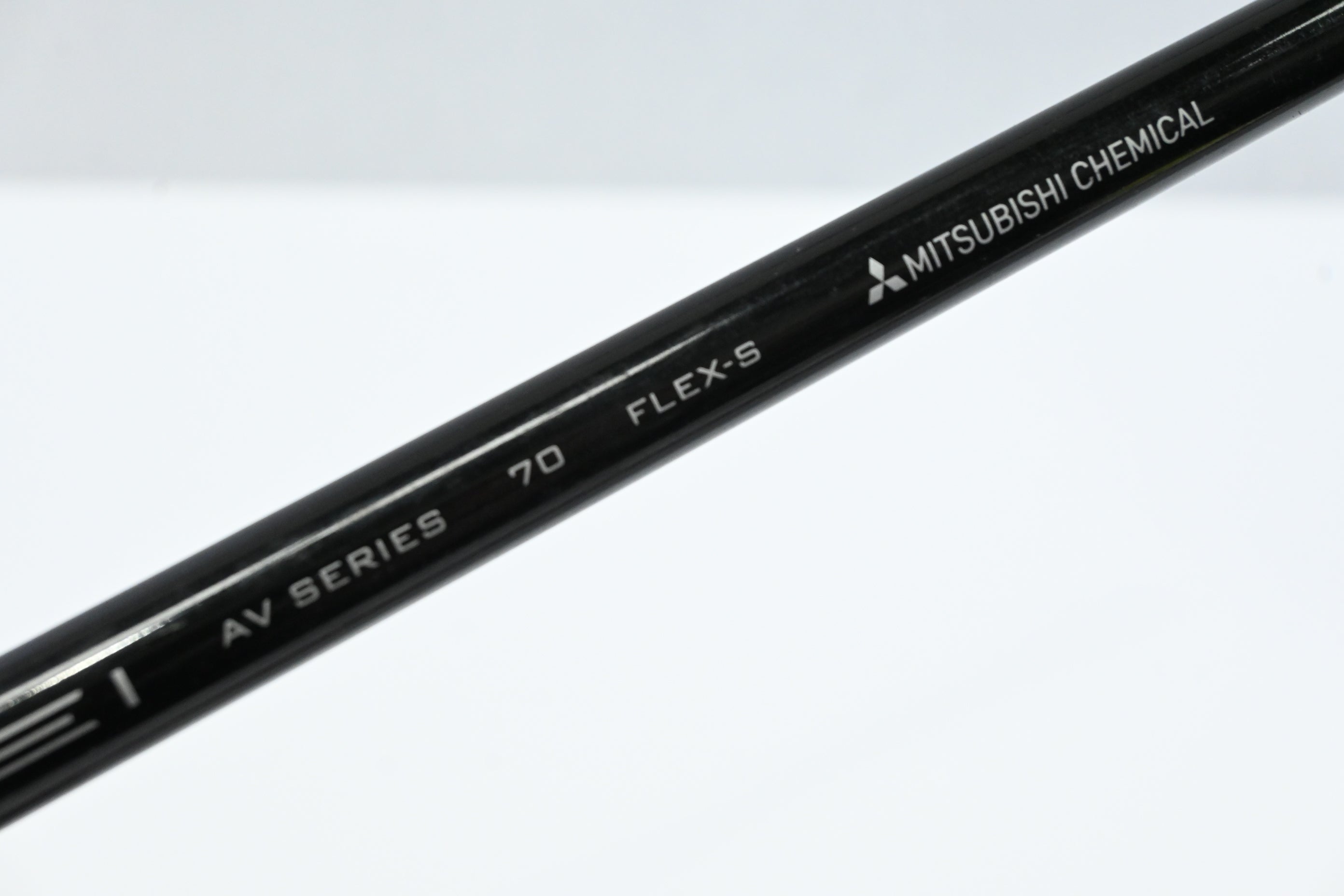 Tensei AV White 70 #4 Hybrid Shaft / Stiff Flex / Taylormade 2nd Gen