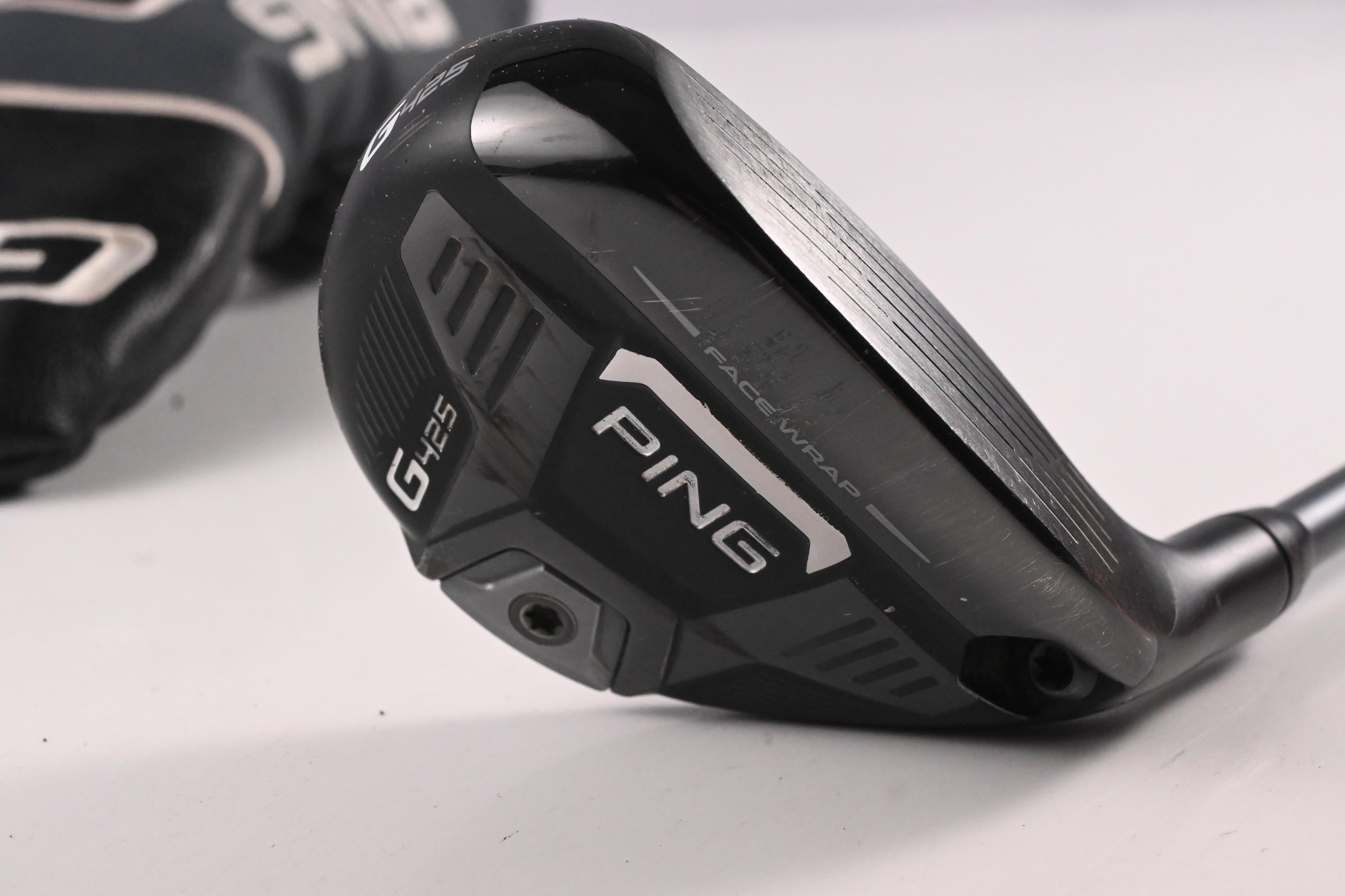 Ping G425 #4 Hybrid / 22 Degree / Regular Flex Ping Alta CB Slate 70 Shaft