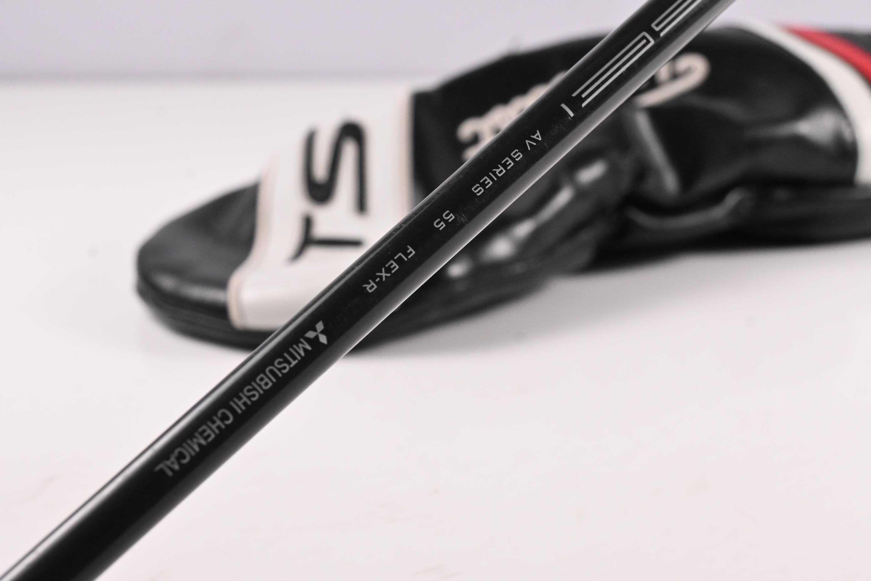 Titleist TS2 Driver / 10.5 Degree / Regular Flex Tensei AV Blue 55 Shaft w/ SFW