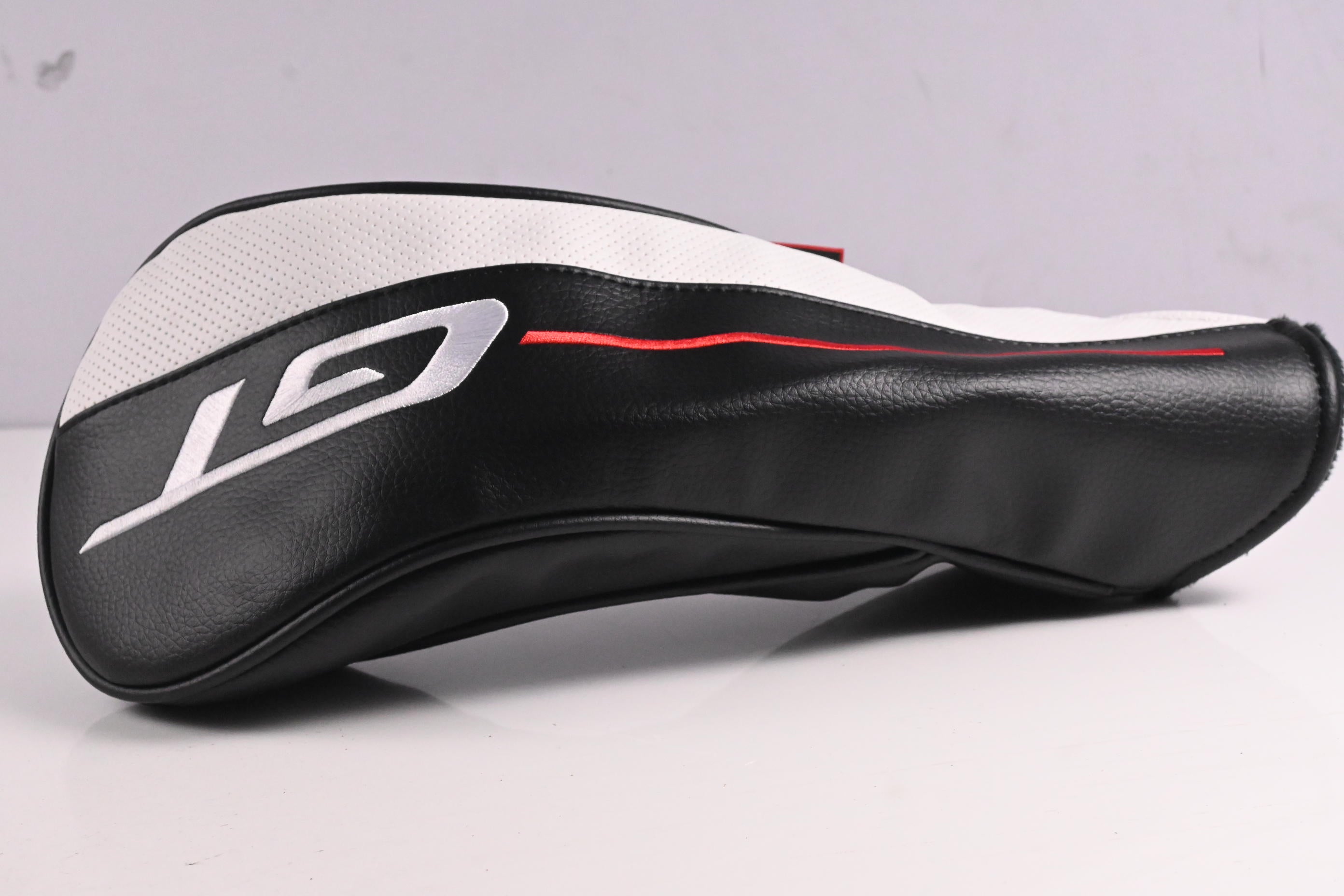 Left Hand Titleist GT2 Driver / 10 Degree / TX-Flex Diamana TB 60 Shaft