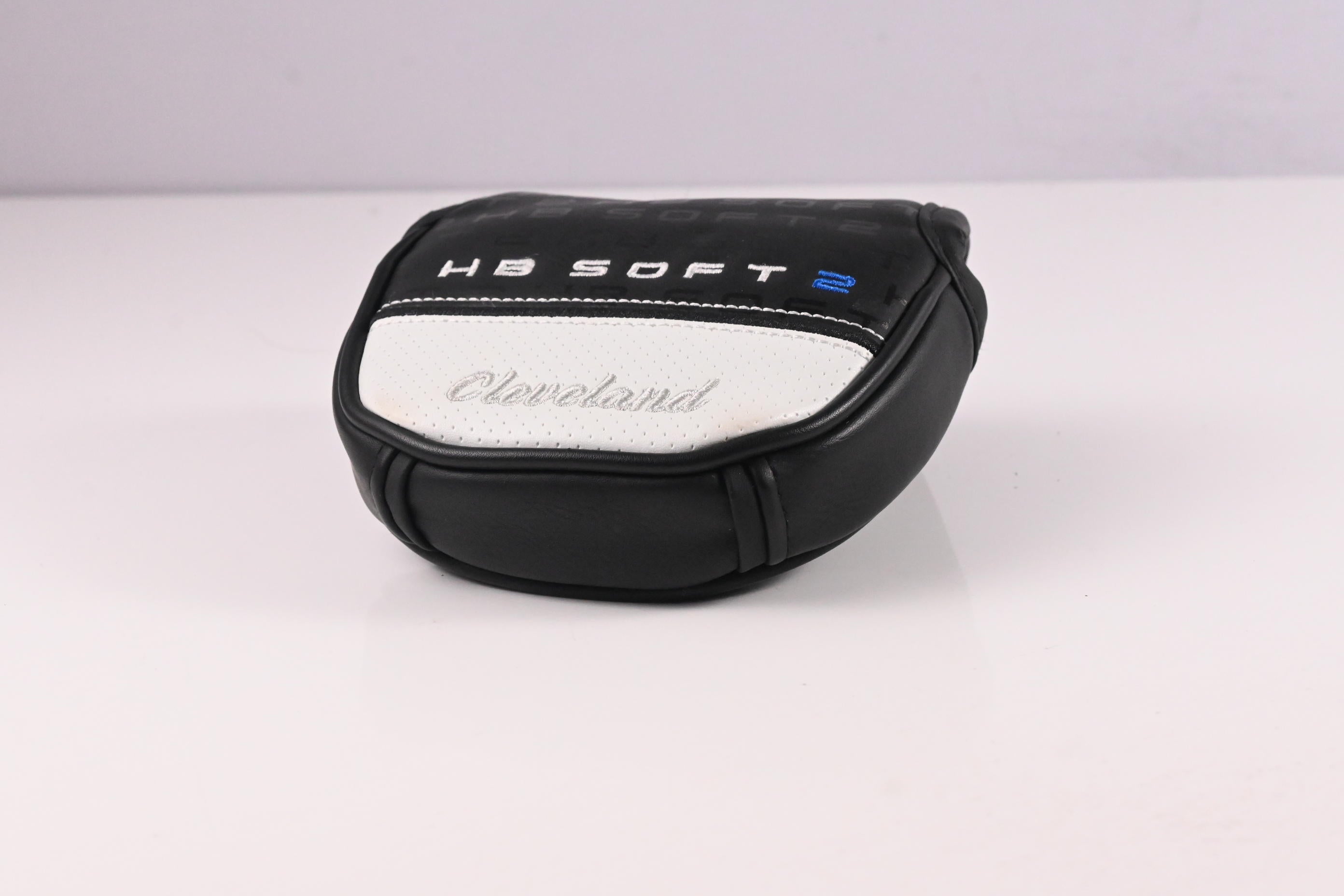 Cleveland HB Soft 2 #11 Broomstick Putter / 48 Inch