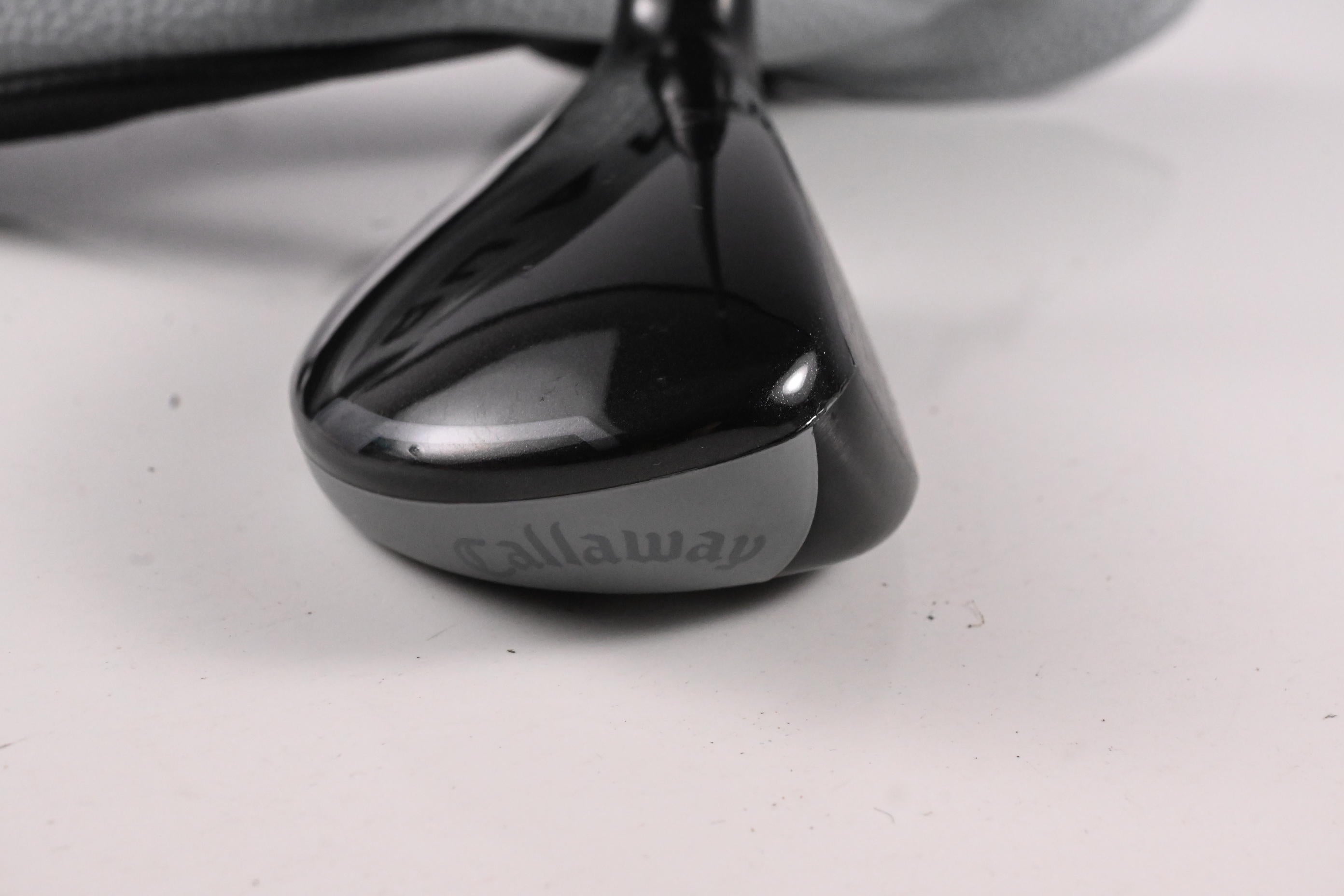 Callaway Quantum Max #5 Hybrid / 24 Degree / Regular Flex Denali Silver 60