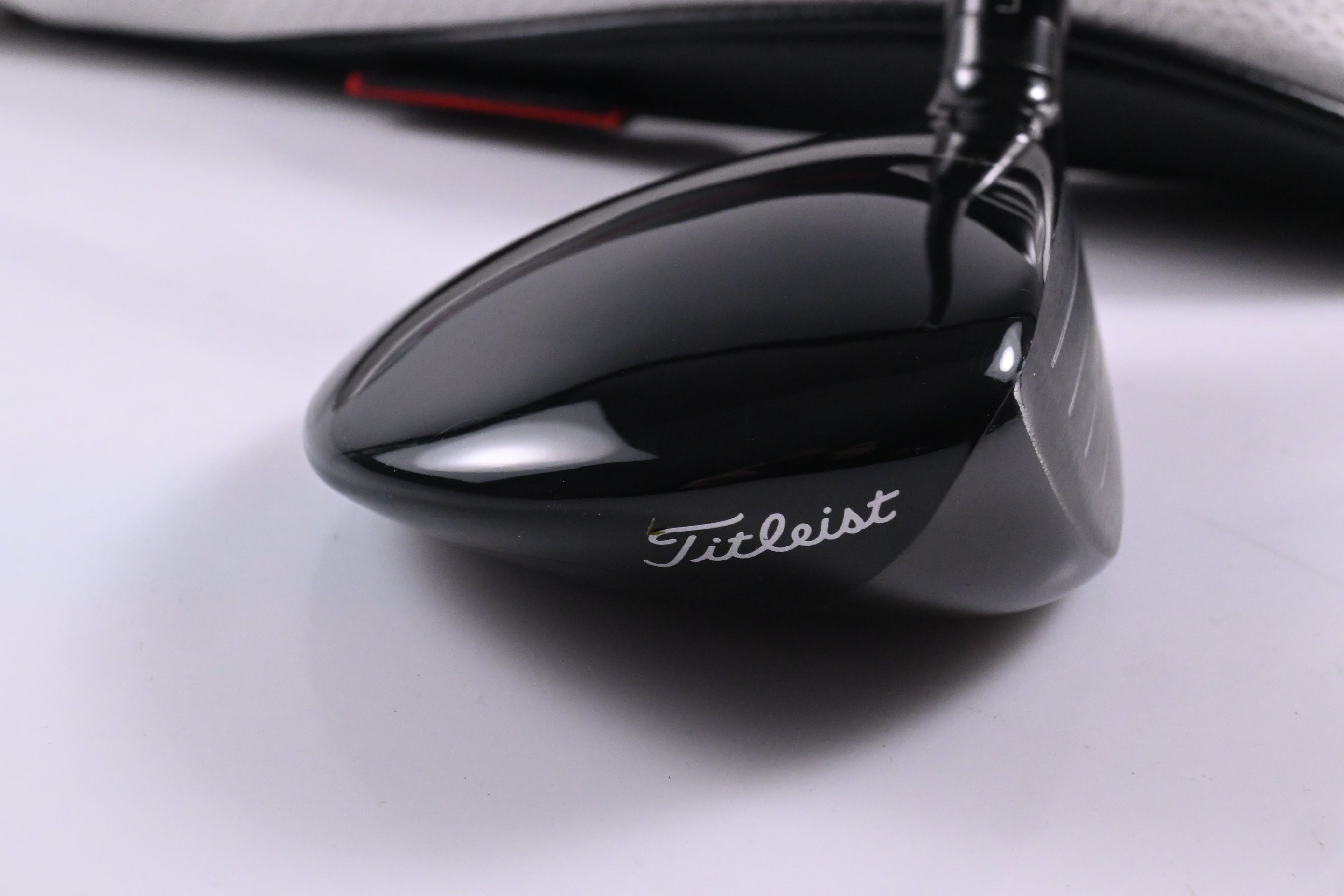 Titleist GT3 #5 Wood / 18 Degree /  Stiff Flex HZRDUS Gen5 Black 70 Shaft