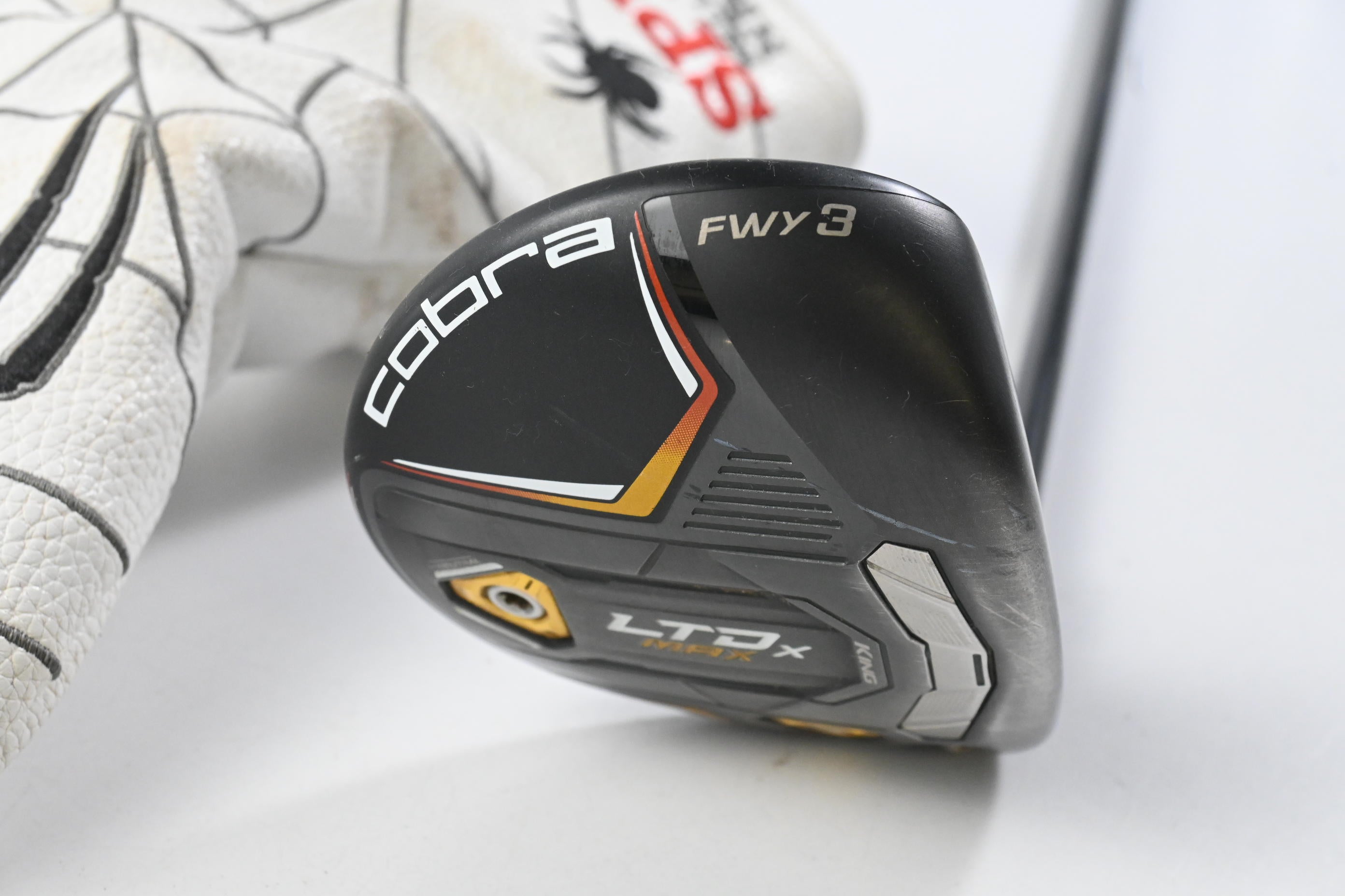 Cobra LTDx Max #3 Wood / 15.5 Degree / Regular Flex Helium Black 5 Shaft