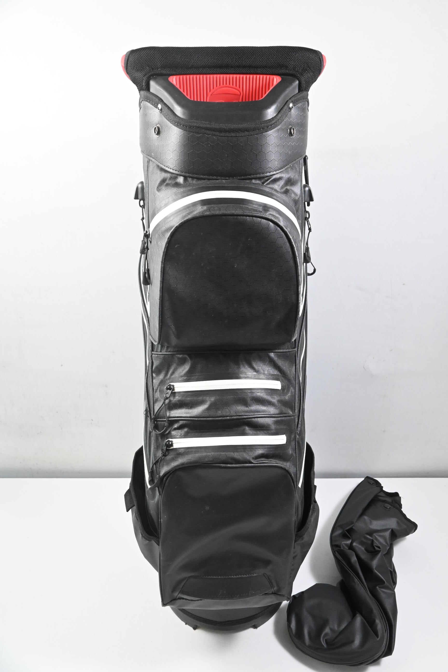 Taylormade Strom Dry Cart Bag / 14-Way Divider / Black, White, Red