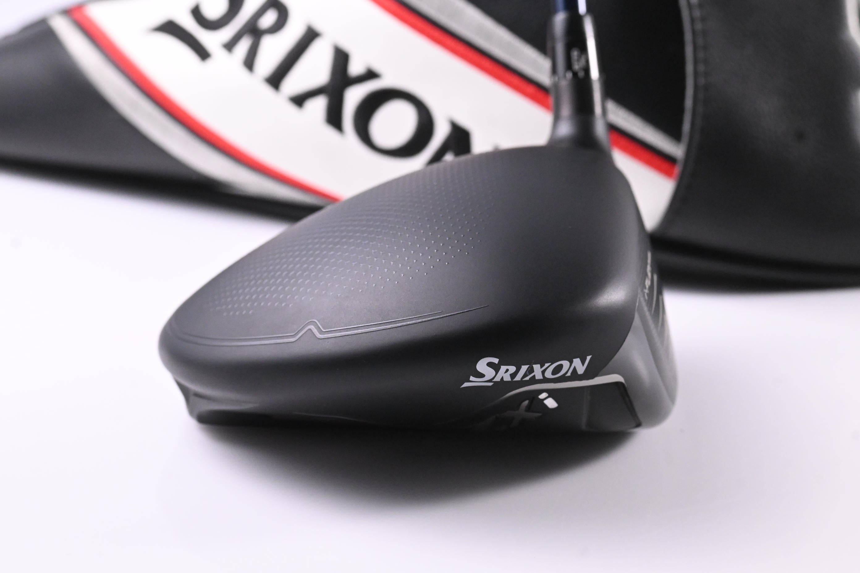 Srixon ZXi Driver / 10.5 Degree / Stiff Flex Fujikura Ventus TR Blue 6 Shaft