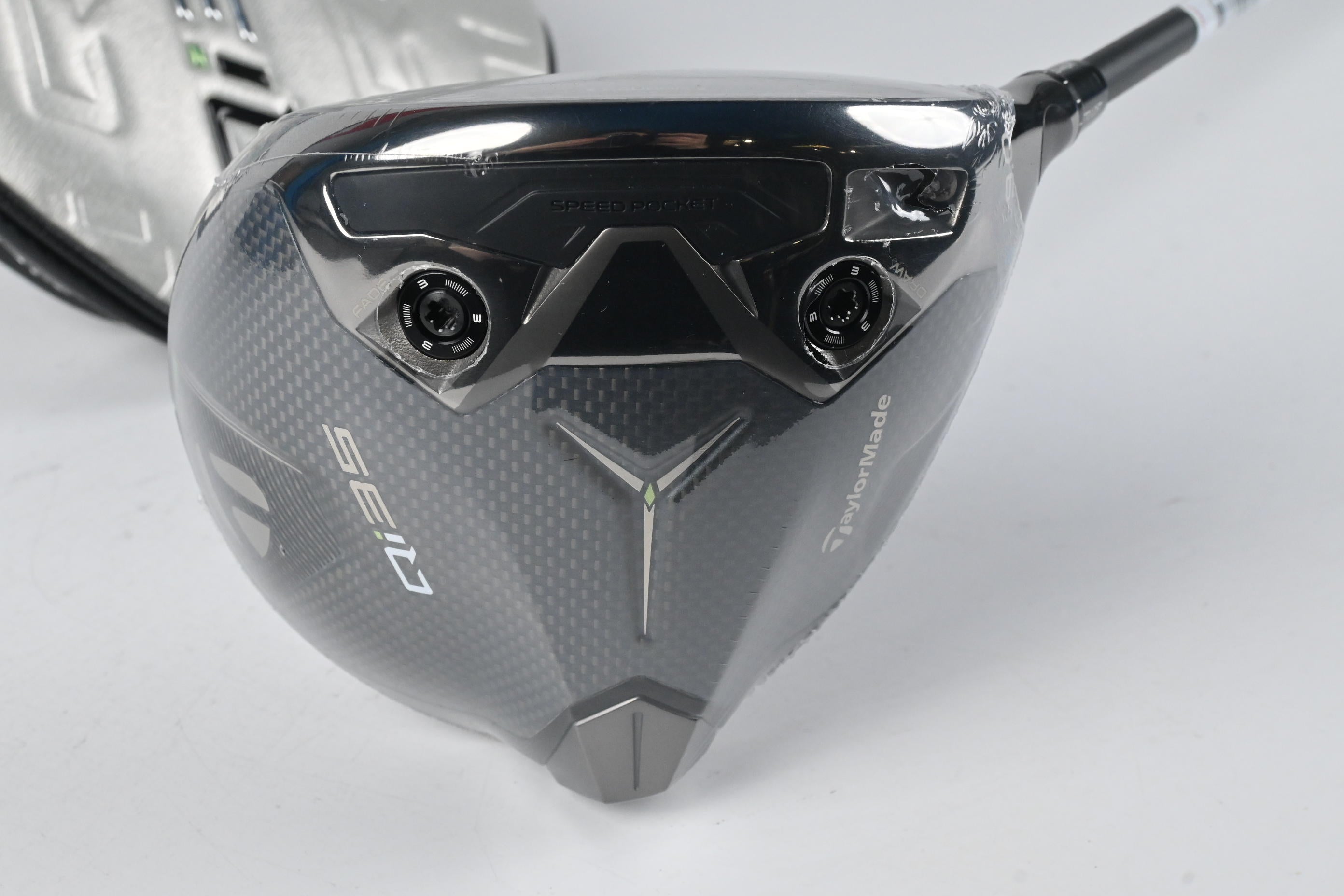 Taylormade Qi35 LS Driver / 9 Degree / Regular Flex Fujikura Ventus Blue 5 Shaft