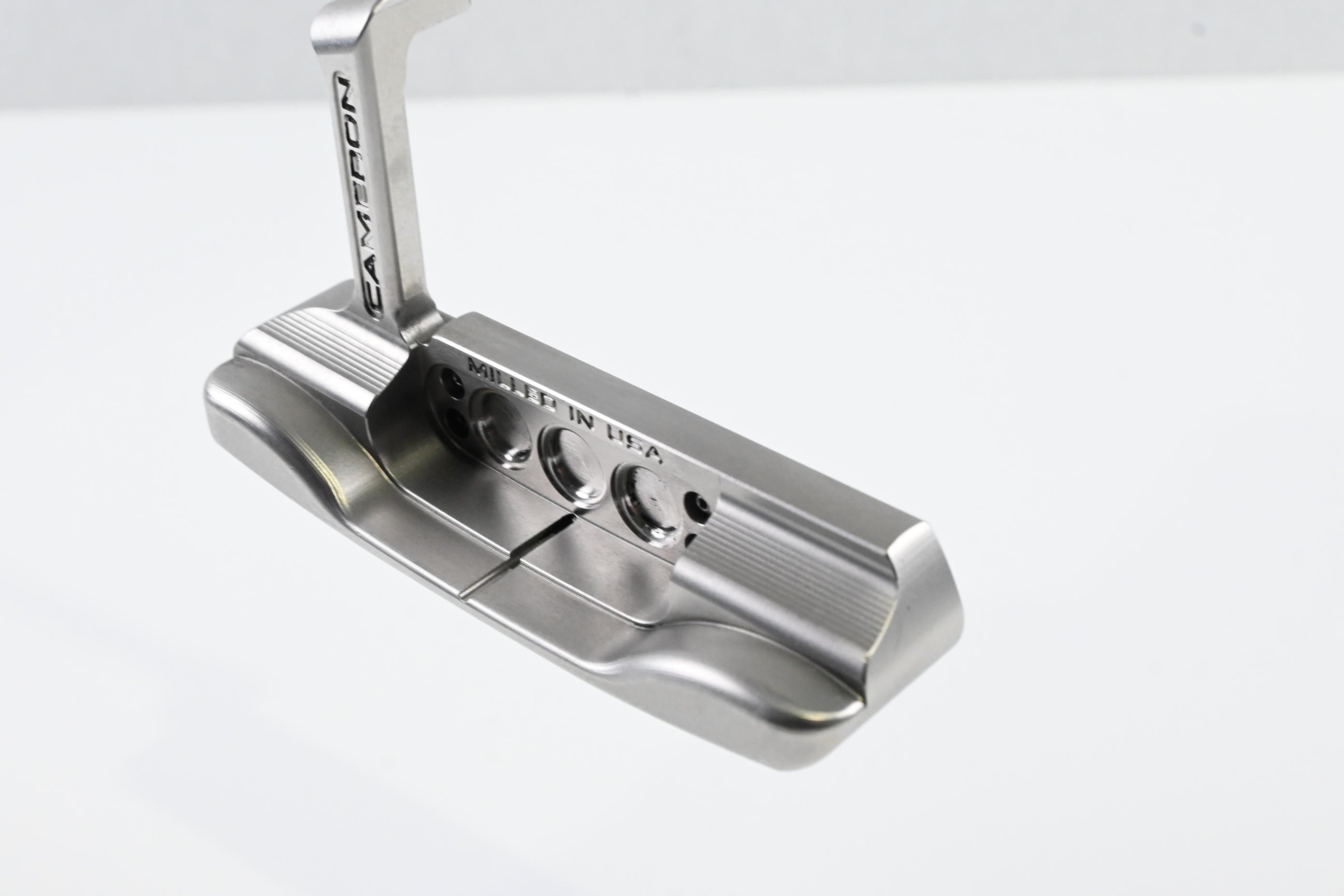 Scotty Cameron 2025 Studio Style Newport Putter / 35 Inch
