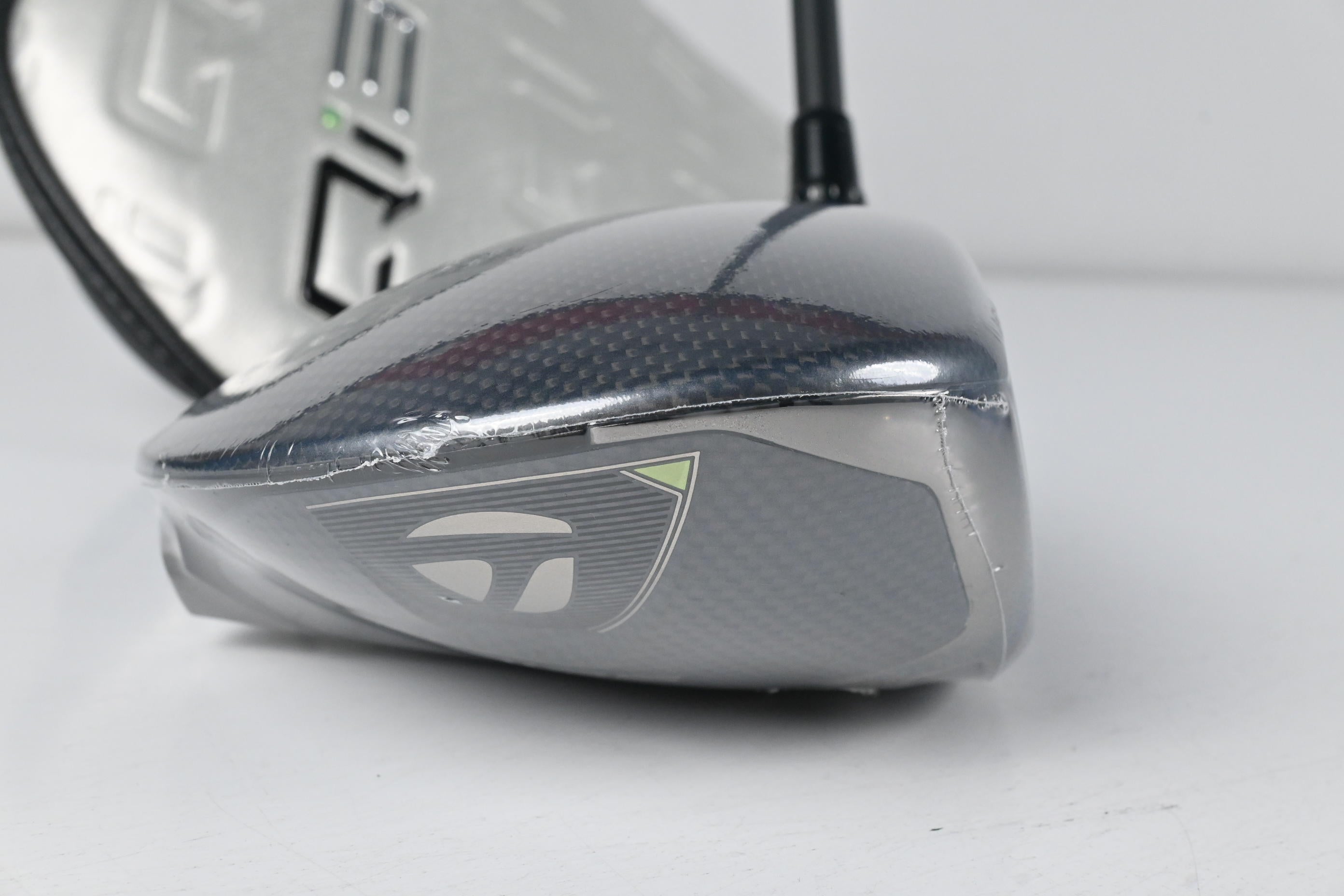 Taylormade Qi35 LS Driver / 9 Degree / Regular Flex Fujikura Ventus Blue 5 Shaft