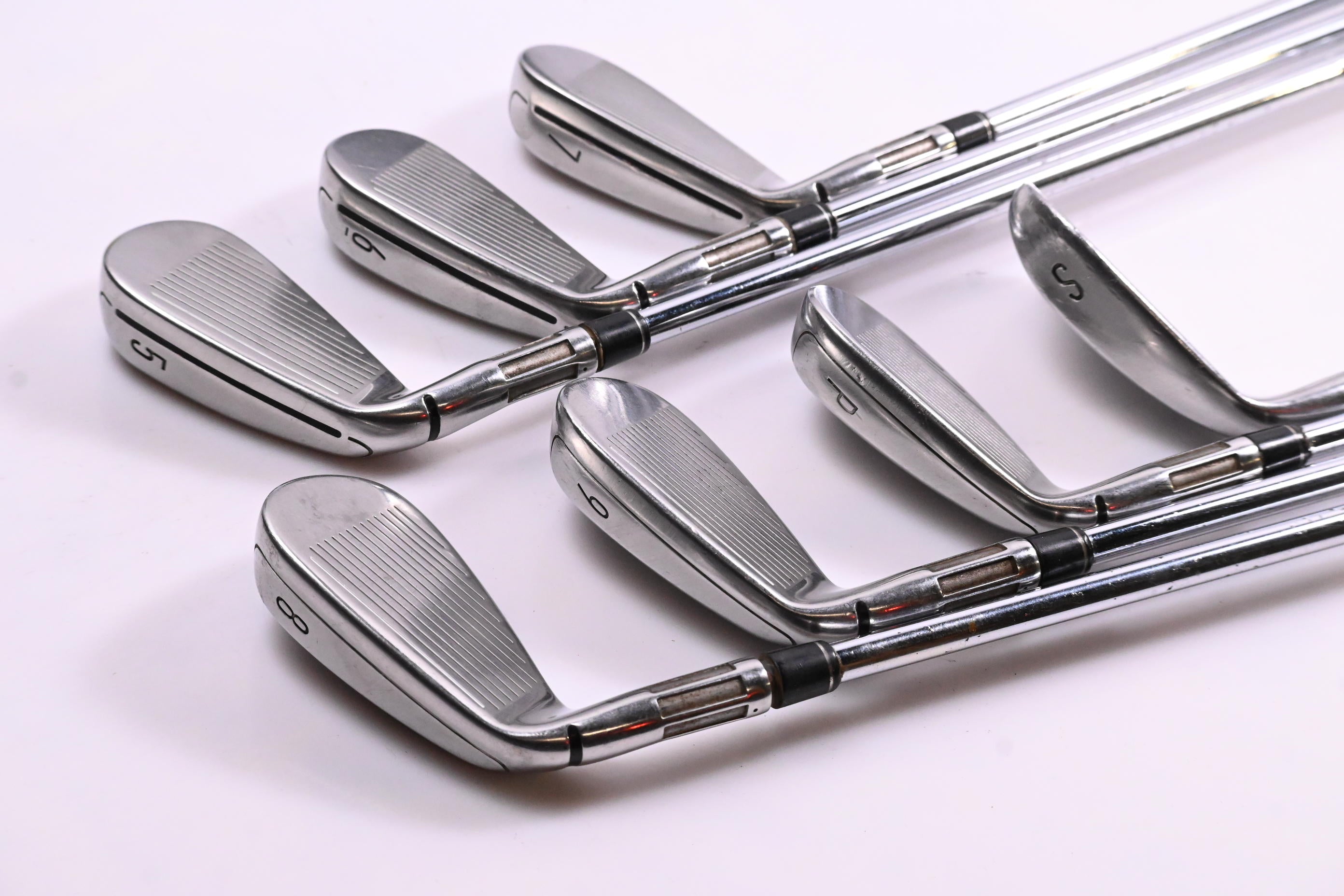 Taylormade M6 Irons / 5-PW+SW / Regular Flex KBS MAX 85 Shafts