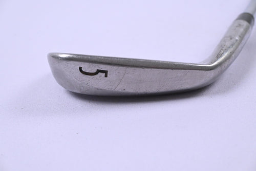 Titleist DCI 962 #5 Iron / 28 Degree / Stiff Flex Dynamic Gold S300 Shaft