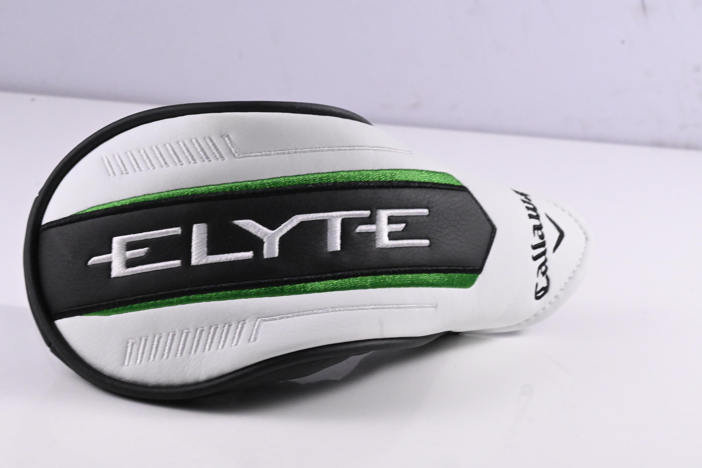 Callaway Elyte X #4 Hybrid / 21 Degree / Regular Flex Denali Charcoal 60 Shaft