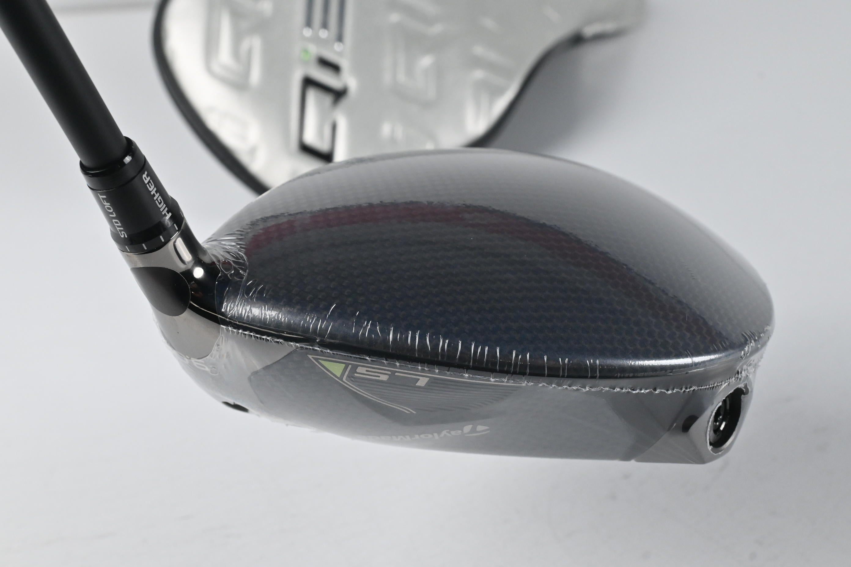 Taylormade Qi35 LS Driver / 9 Degree / Regular Flex Fujikura Ventus Blue 5 Shaft