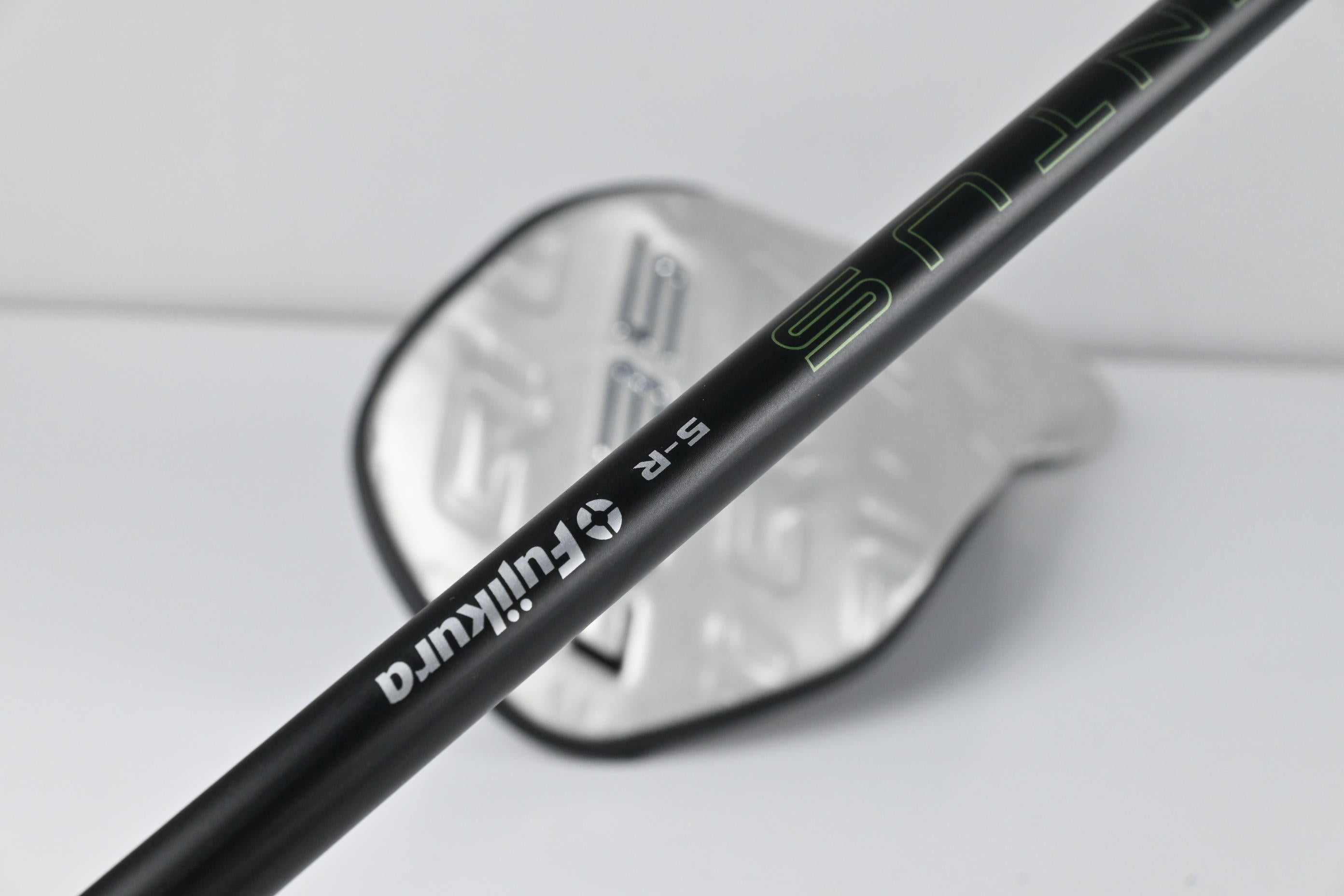 Taylormade Qi35 LS Driver / 9 Degree / Regular Flex Fujikura Ventus Blue 5 Shaft