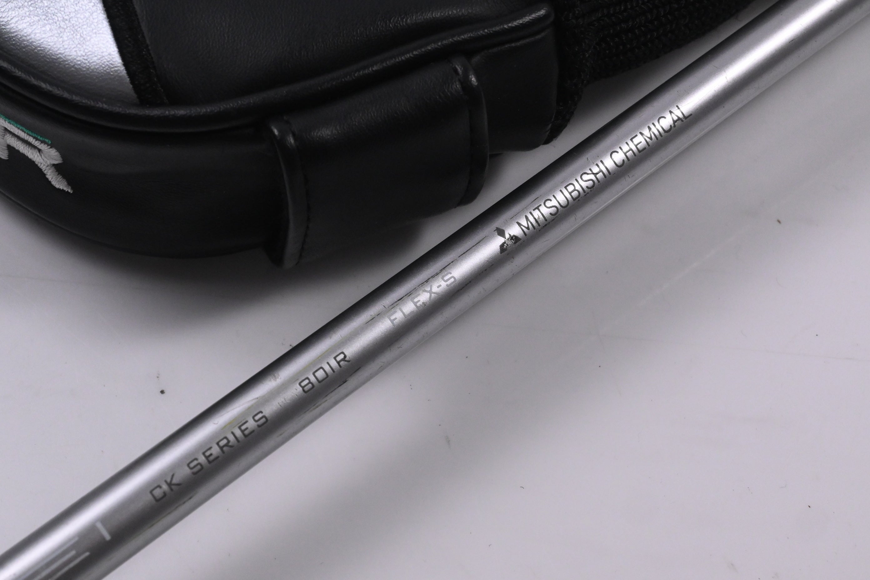 Taylormade GAPR Lo #2 Hybrid / 17 Degree / Stiff Flex Tensei CK Red 80 Shaft