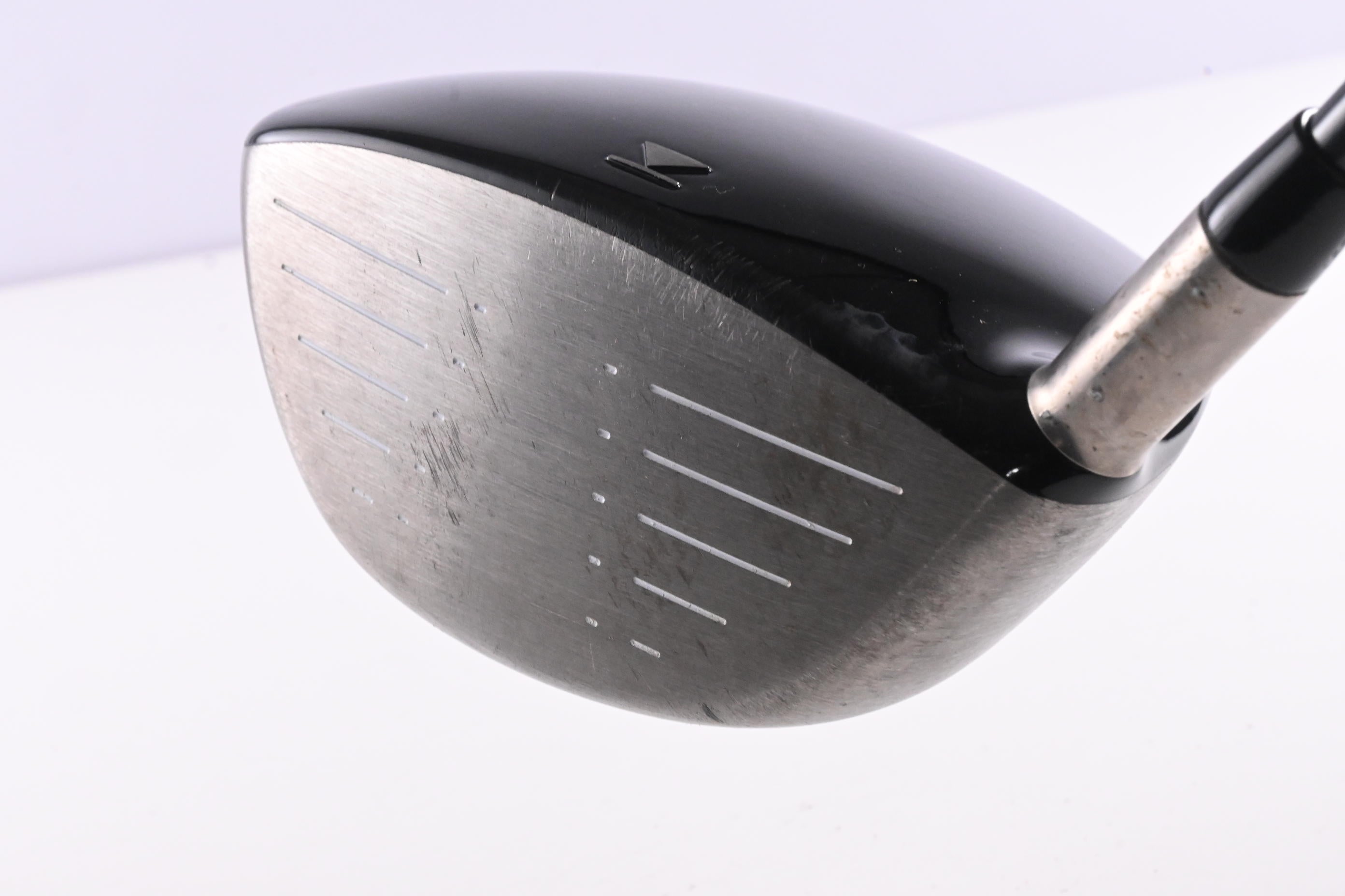 Titleist 907 D1 Driver / 11.5 Degree / Regular Flex Aldila Titleist 67 Shaft