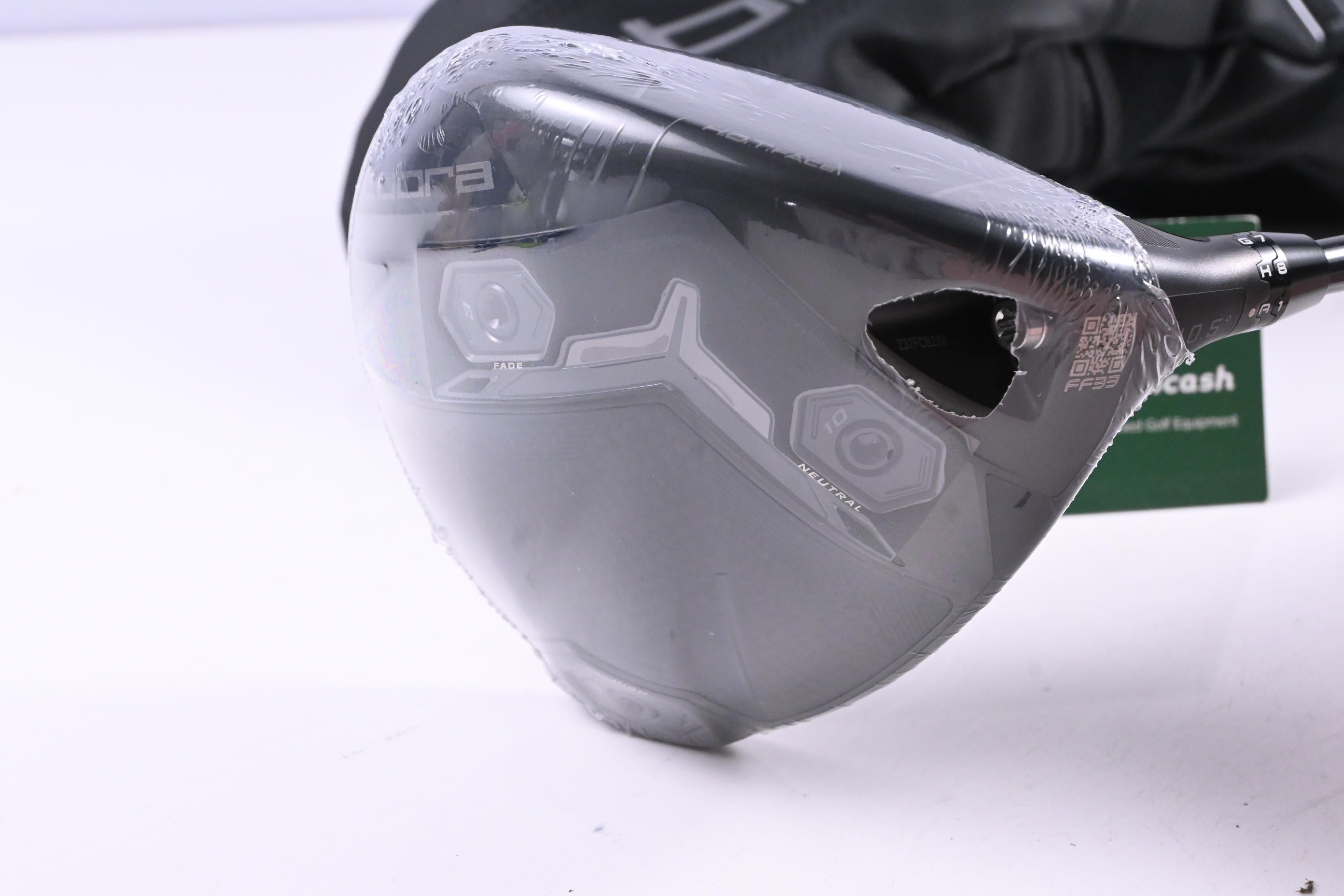 Cobra DS-Adapt LS Driver / 10.5 Degree / X-Flex Denali Black 60 Shaft