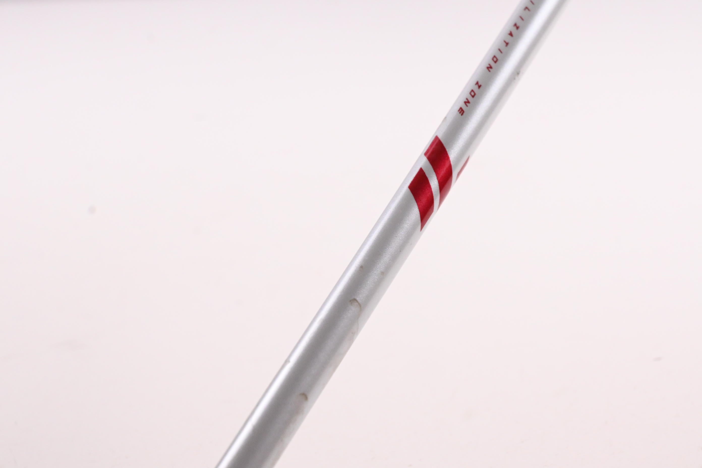 Taylormade SIM2 Max Driver / 10.5 Degree / Stiff Flex Aldila Ascent 50 Shaft
