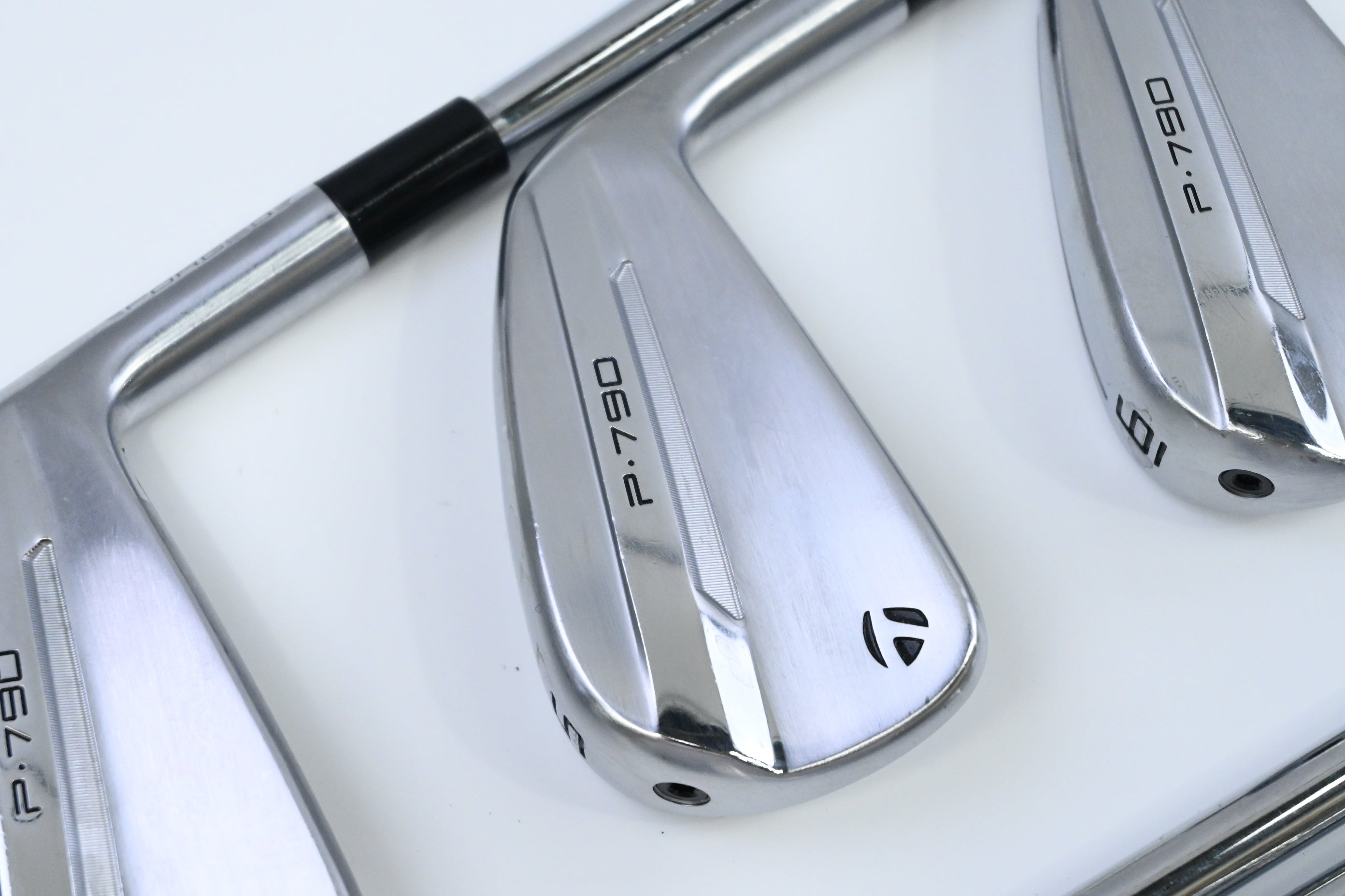 Taylormade P790 2025 Irons / 4-PW / Regular Flex NS Pro Modus3 Tour 105 Shafts
