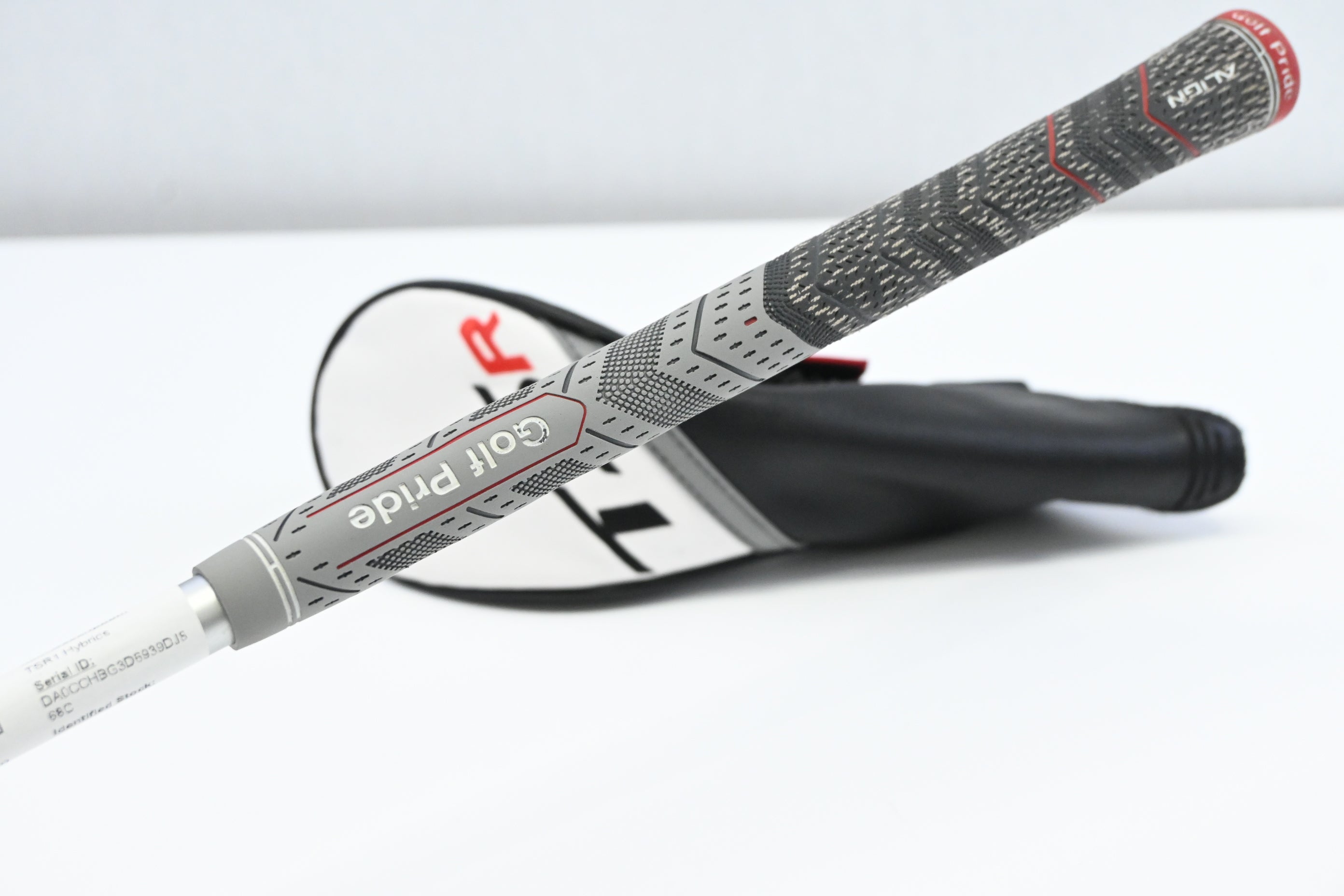 Titleist TSR1 #6 Hybrid / 26 Degree / Regular Flex MMT 50 Shaft