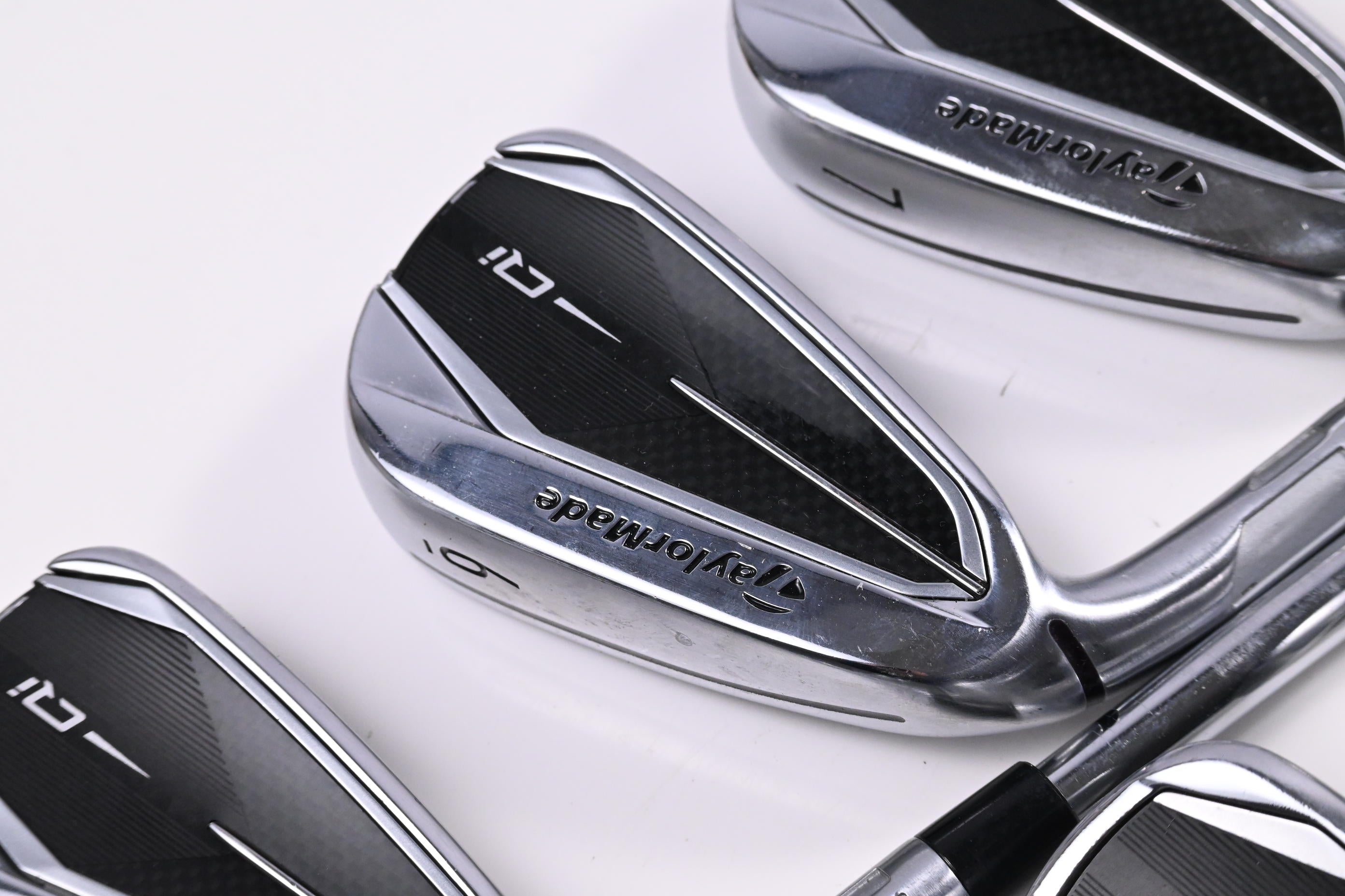 Left Hand Taylormade Qi Irons / 5-PW+SW / Regular Flex KBS MAX MT 85 Shafts