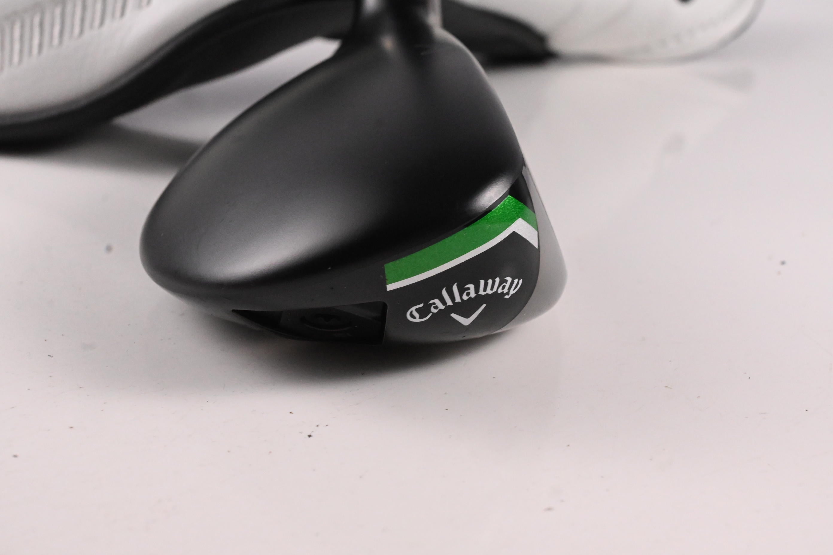 Callaway Elyte X #4 Hybrid / 21 Degree / Senior Flex Vanquish 5 Shaft