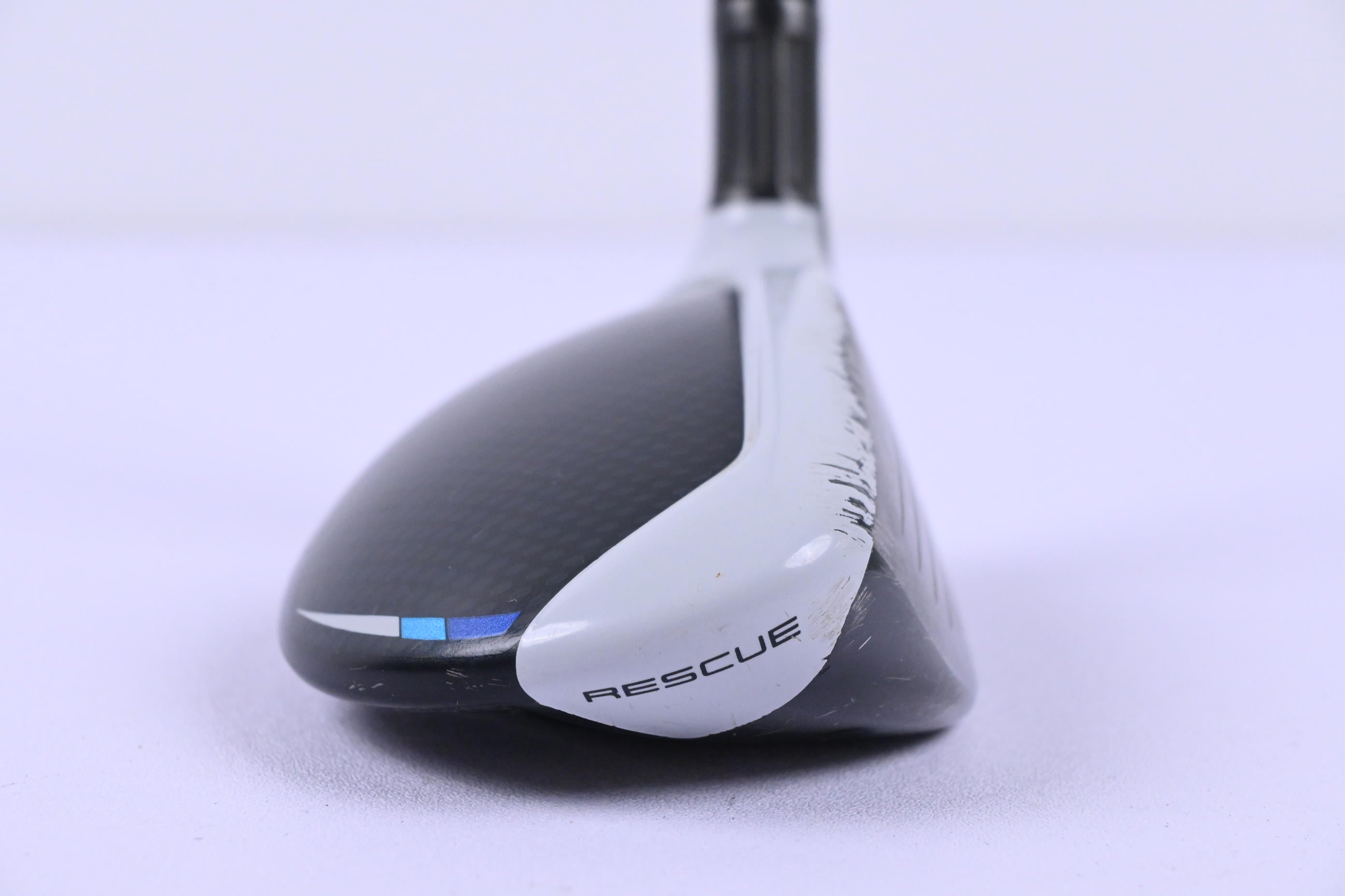 Taylormade SIM2 Max #4 Hybrid / 22 Degree / Regular Flex Ventus Blue 6 Shaft