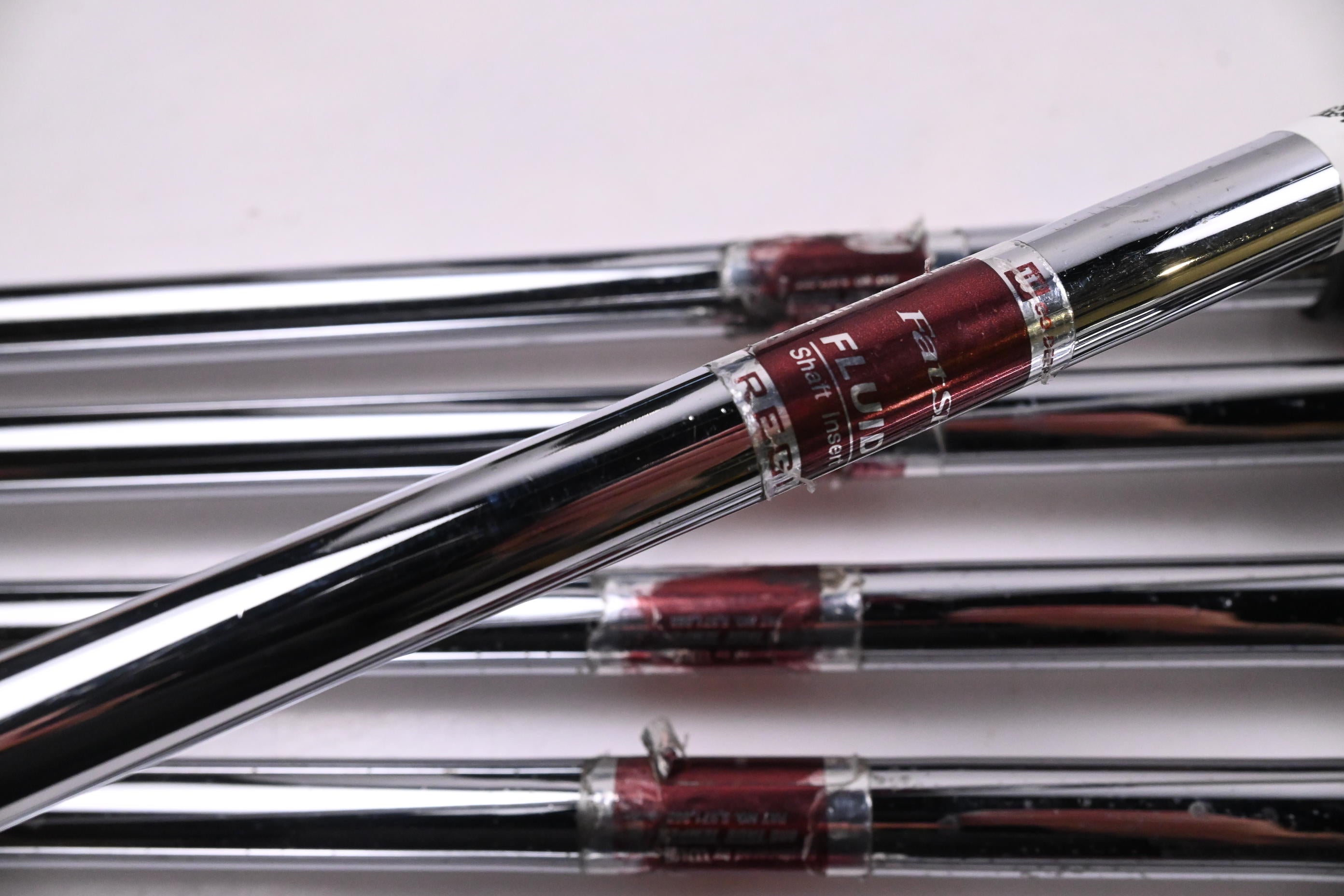 Wilson Deep Red Irons / 4-PW / Regular Flex Wilson Fat Shafts