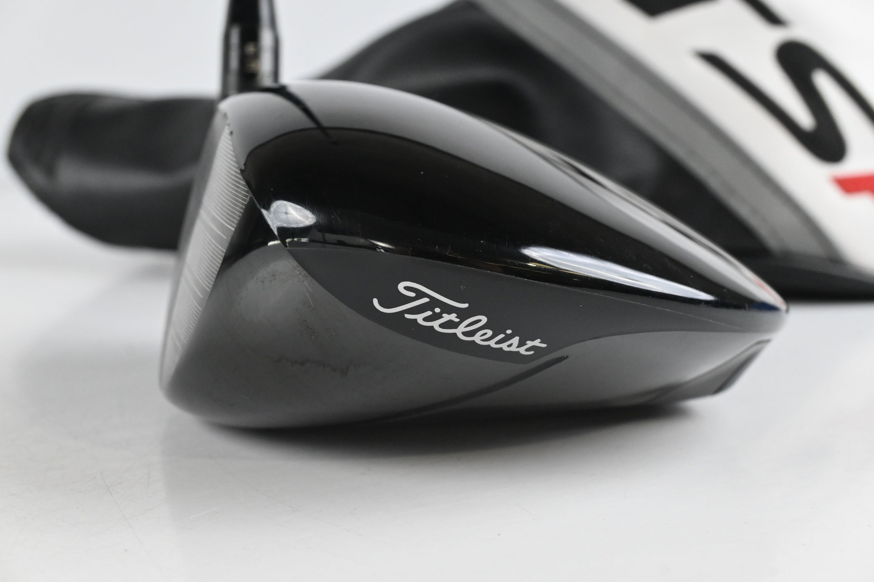 Left Hand Titleist TSR2 Driver / 10 Degree / Regular Flex Tensei AV Blue 55