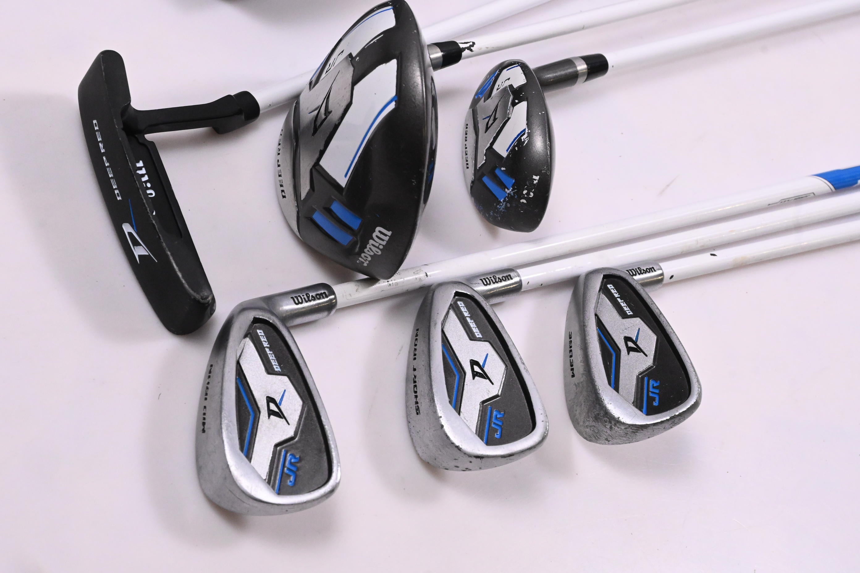 Junior Wilson Deep Red Package Set / Woods, Irons, Putter, Bag