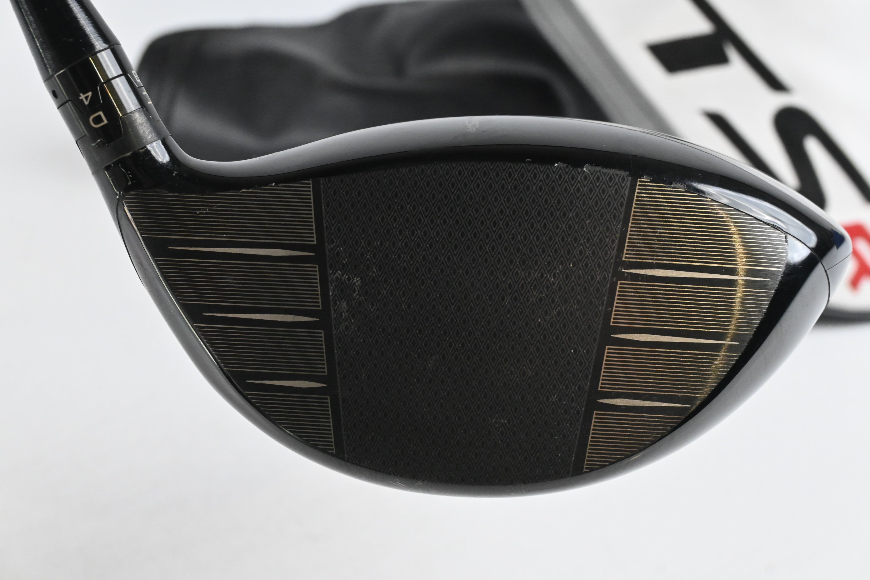 Left Hand Titleist TSR2 Driver / 10 Degree / Regular Flex Tensei AV Blue 55