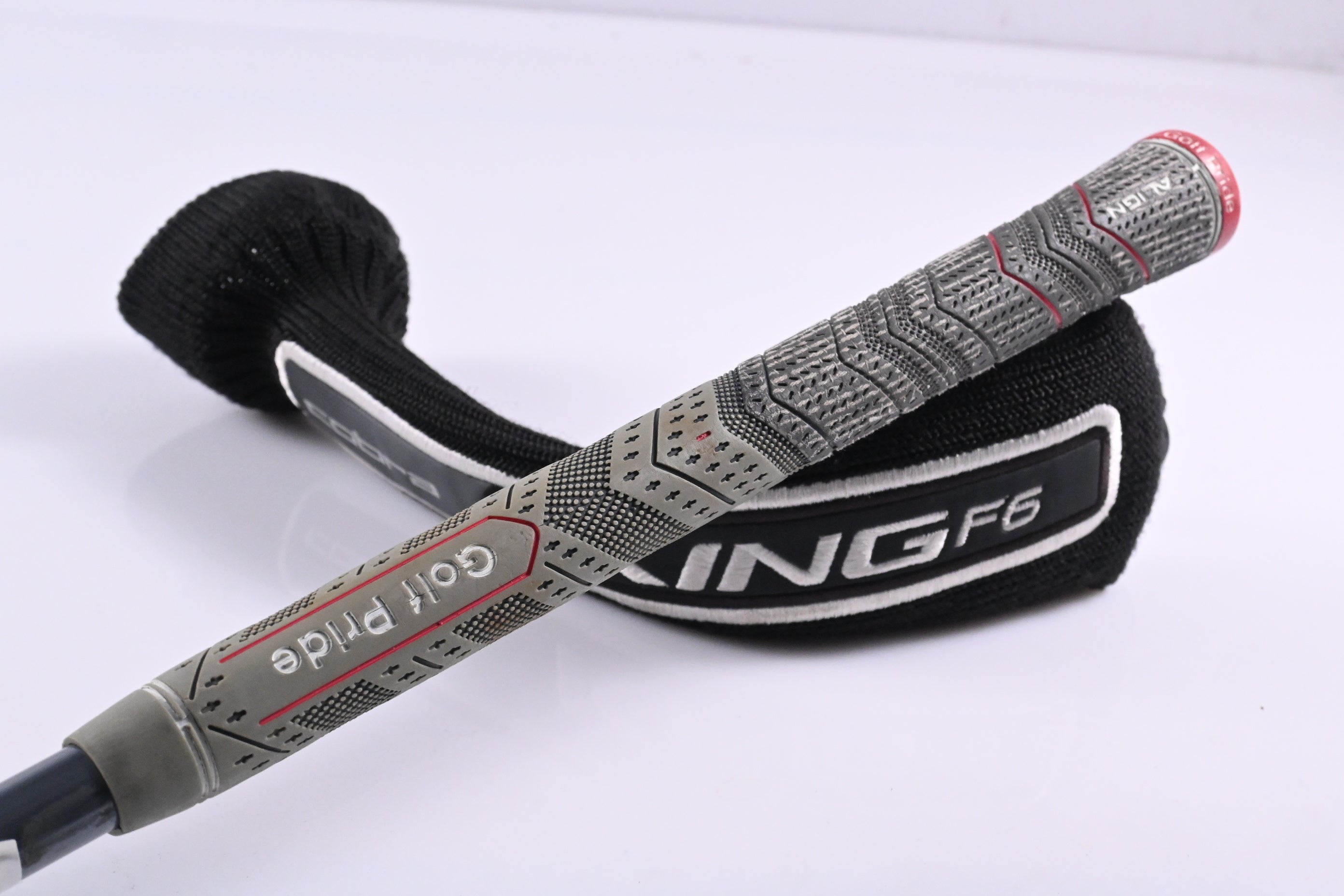 Cobra King F6 #3-4 Hybrid / 19 Degree / Senior Flex Matrix Red Tie HQ4 70 Shaft