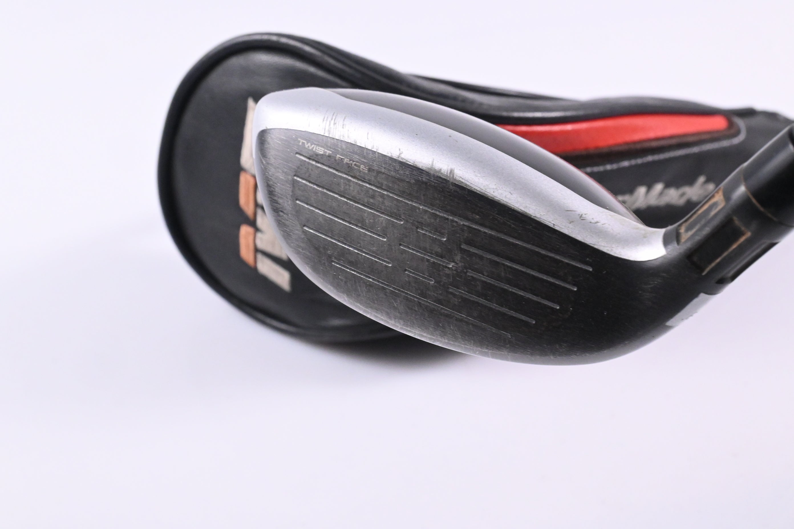 Taylormade M6 #3 Hybrid / 19 Degree / Regular Flex Fujikura Atmos Orange 6 Shaft