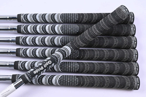 Titleist T100 2023 Irons / 4-PW / X-Flex Dynamic Gold XSEVEN Shafts